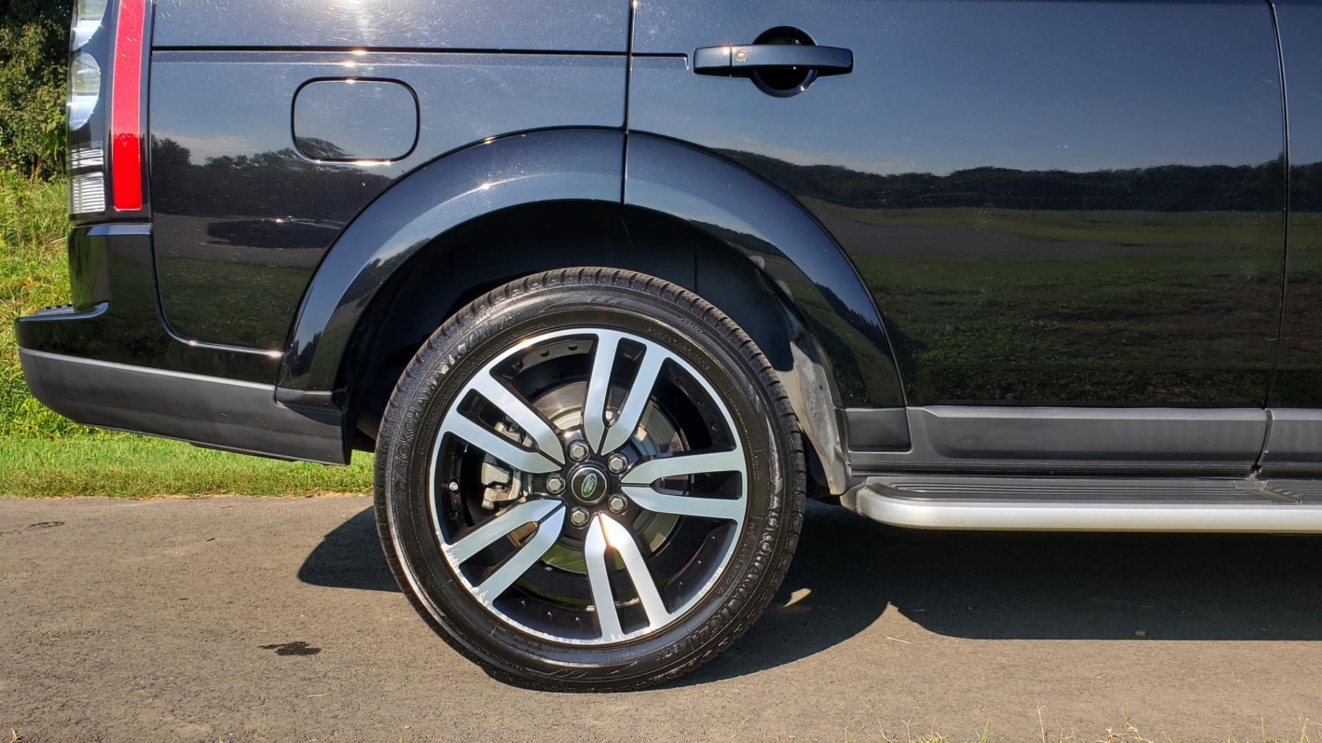Used 2016 Land Rover LR4 HSE LUX LANDMARK EDITION / NAV / HTD STS / SUNROOF / REARVIEW for sale Sold at Formula Imports in Charlotte NC 28227 80