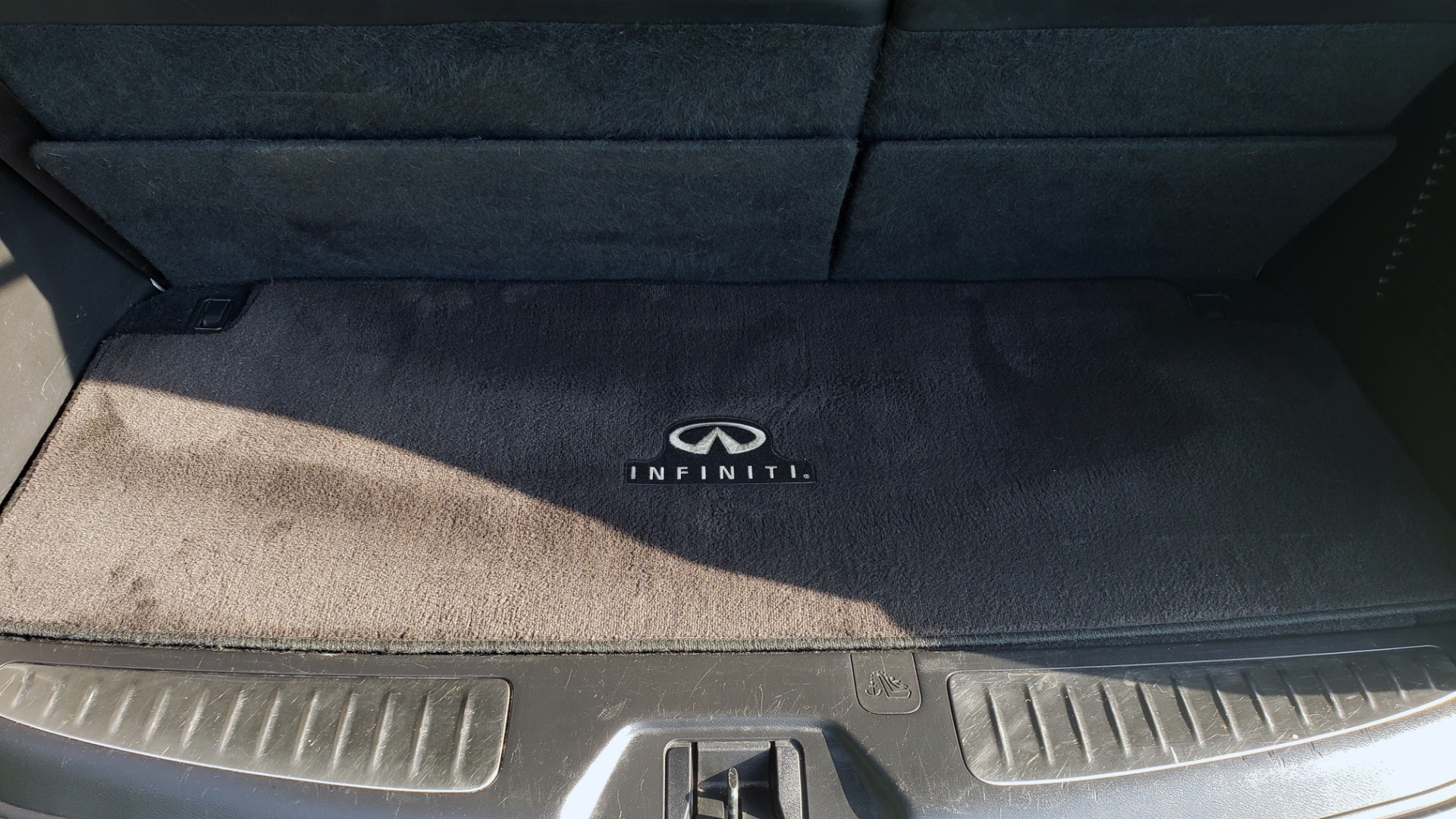 Used 2013 INFINITI QX56 THEATER PKG / NAV / SUNROOF / HEATED SEATS / REARVIEW for sale Sold at Formula Imports in Charlotte NC 28227 20