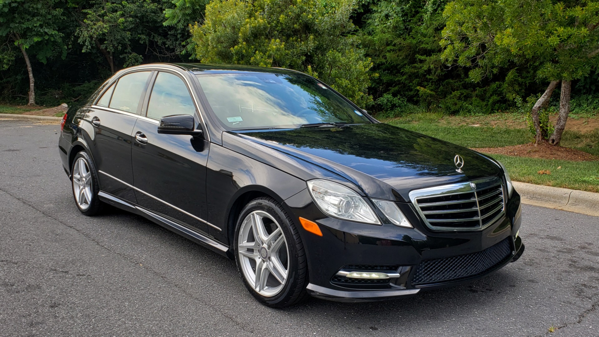 Used 2013 Mercedes-Benz E-Class E 350 Luxury for sale Sold at Formula Imports in Charlotte NC 28227 4