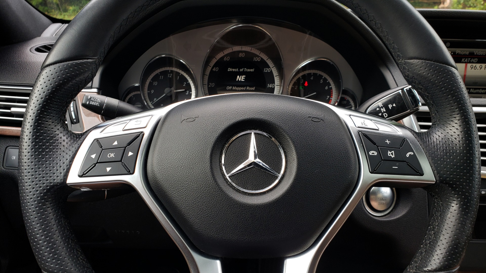 Used 2013 Mercedes-Benz E-Class E 350 Luxury for sale Sold at Formula Imports in Charlotte NC 28227 40