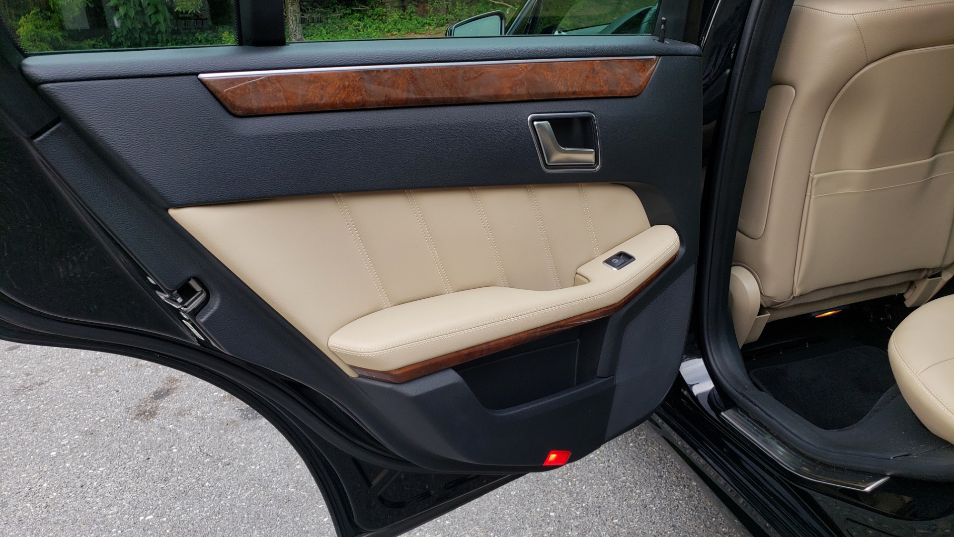 Used 2013 Mercedes-Benz E-Class E 350 Luxury for sale Sold at Formula Imports in Charlotte NC 28227 57