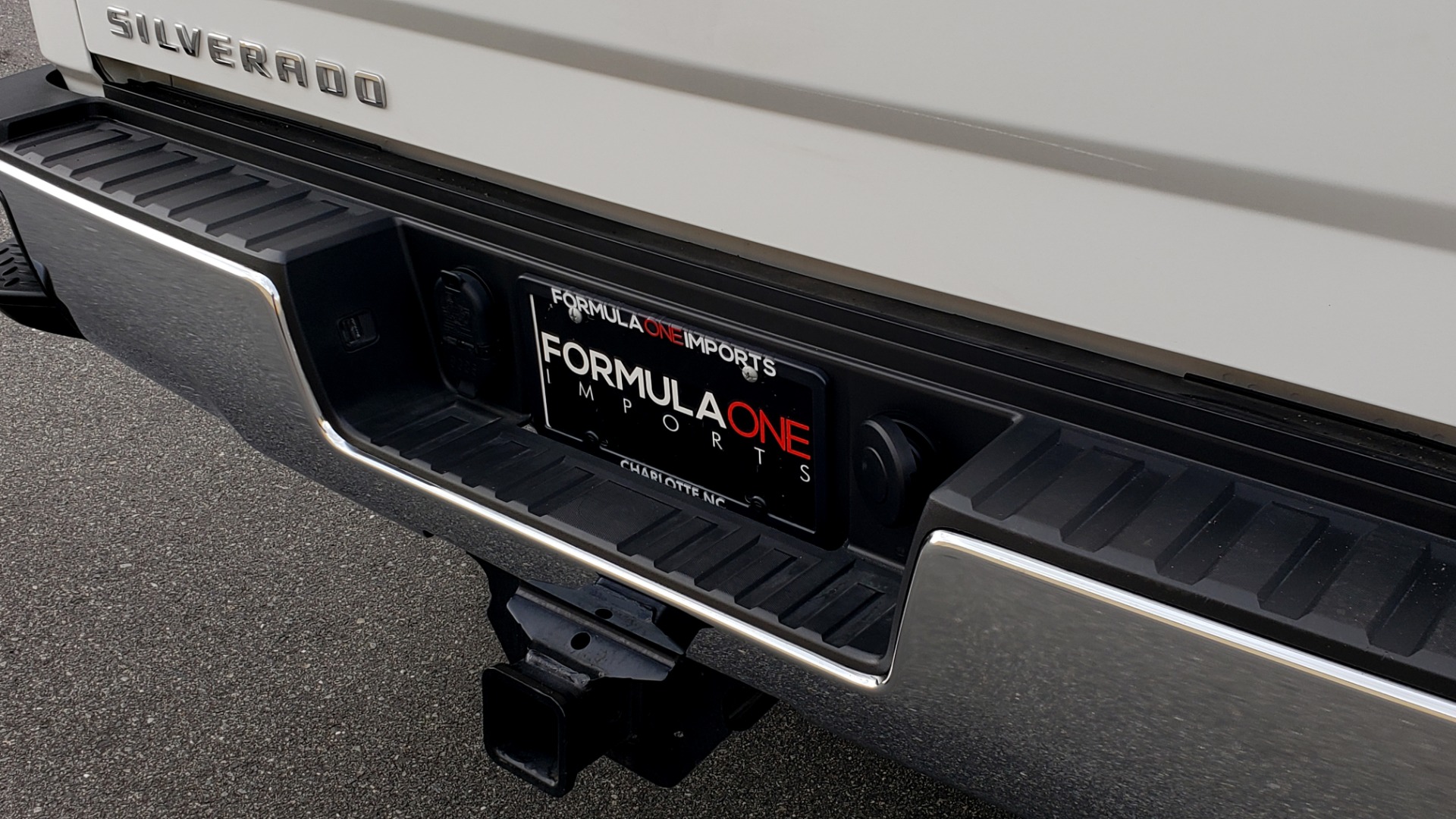 Used 2019 Chevrolet SILVERADO 2500HD WORK TRUCK / CREW CAB / 6.0L V8 / 4WD / BEDLINER for sale Sold at Formula Imports in Charlotte NC 28227 29