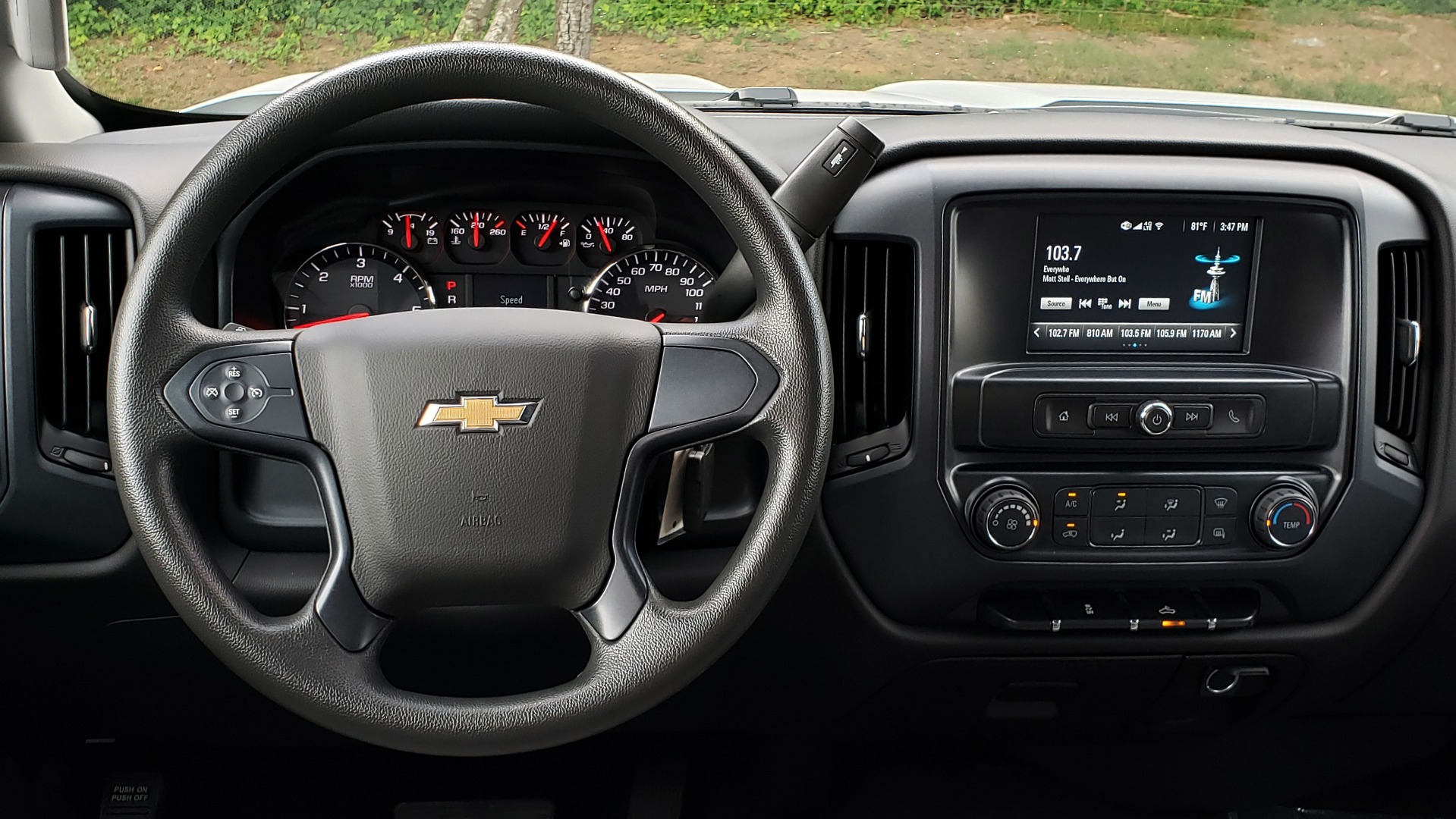 Used 2019 Chevrolet SILVERADO 2500HD WORK TRUCK / CREW CAB / 6.0L V8 / 4WD / BEDLINER for sale Sold at Formula Imports in Charlotte NC 28227 37