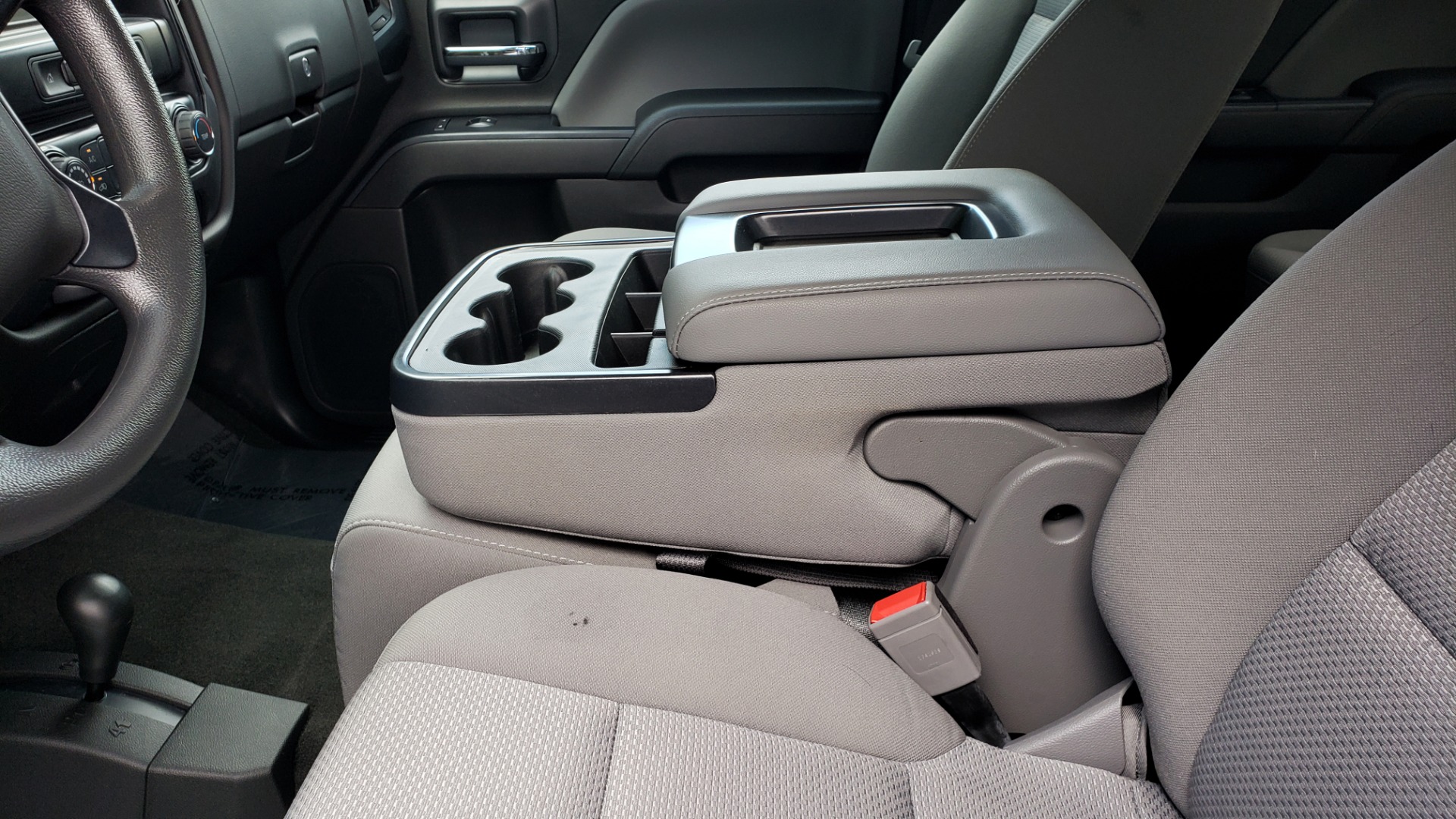 Used 2019 Chevrolet SILVERADO 2500HD WORK TRUCK / CREW CAB / 6.0L V8 / 4WD / BEDLINER for sale Sold at Formula Imports in Charlotte NC 28227 54