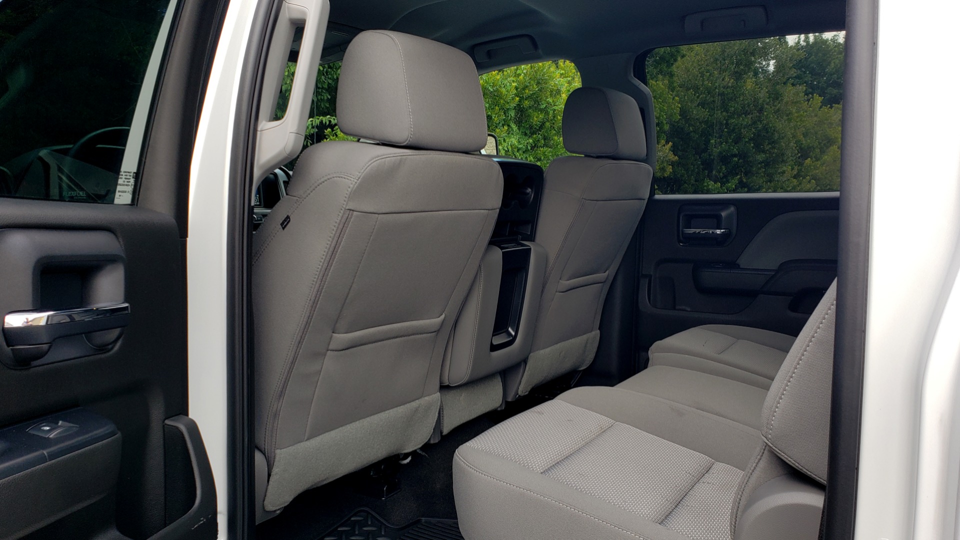 Used 2019 Chevrolet SILVERADO 2500HD WORK TRUCK / CREW CAB / 6.0L V8 / 4WD / BEDLINER for sale Sold at Formula Imports in Charlotte NC 28227 59