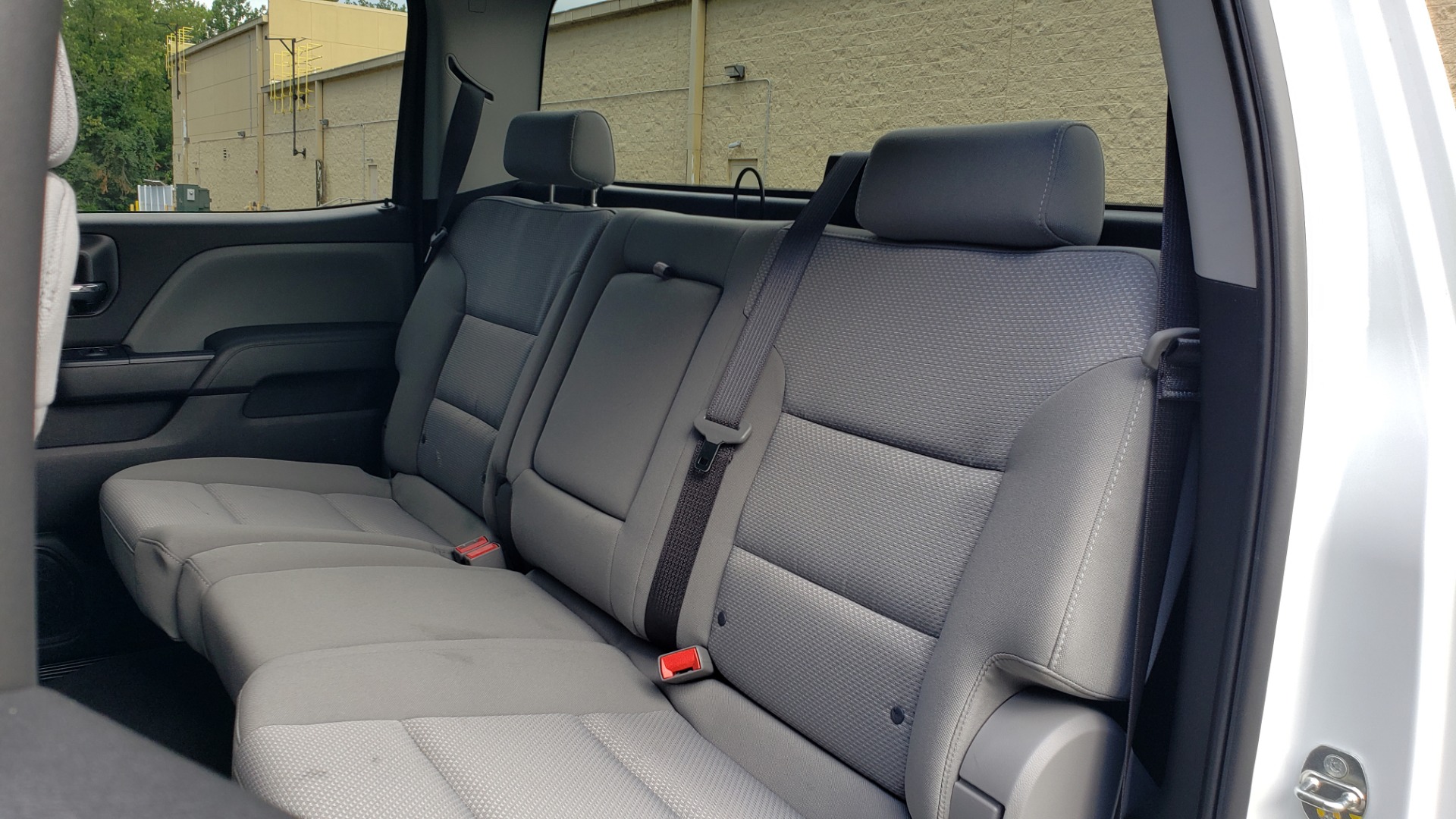 Used 2019 Chevrolet SILVERADO 2500HD WORK TRUCK / CREW CAB / 6.0L V8 / 4WD / BEDLINER for sale Sold at Formula Imports in Charlotte NC 28227 61
