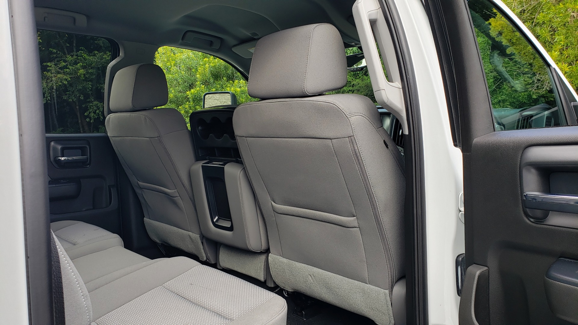 Used 2019 Chevrolet SILVERADO 2500HD WORK TRUCK / CREW CAB / 6.0L V8 / 4WD / BEDLINER for sale Sold at Formula Imports in Charlotte NC 28227 73