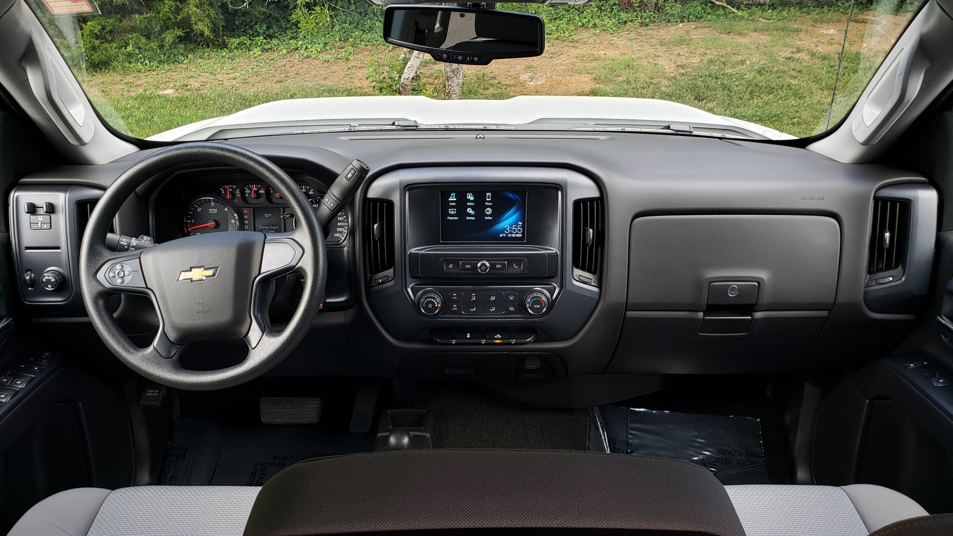 Used 2019 Chevrolet SILVERADO 2500HD WORK TRUCK / CREW CAB / 6.0L V8 / 4WD / BEDLINER for sale Sold at Formula Imports in Charlotte NC 28227 75