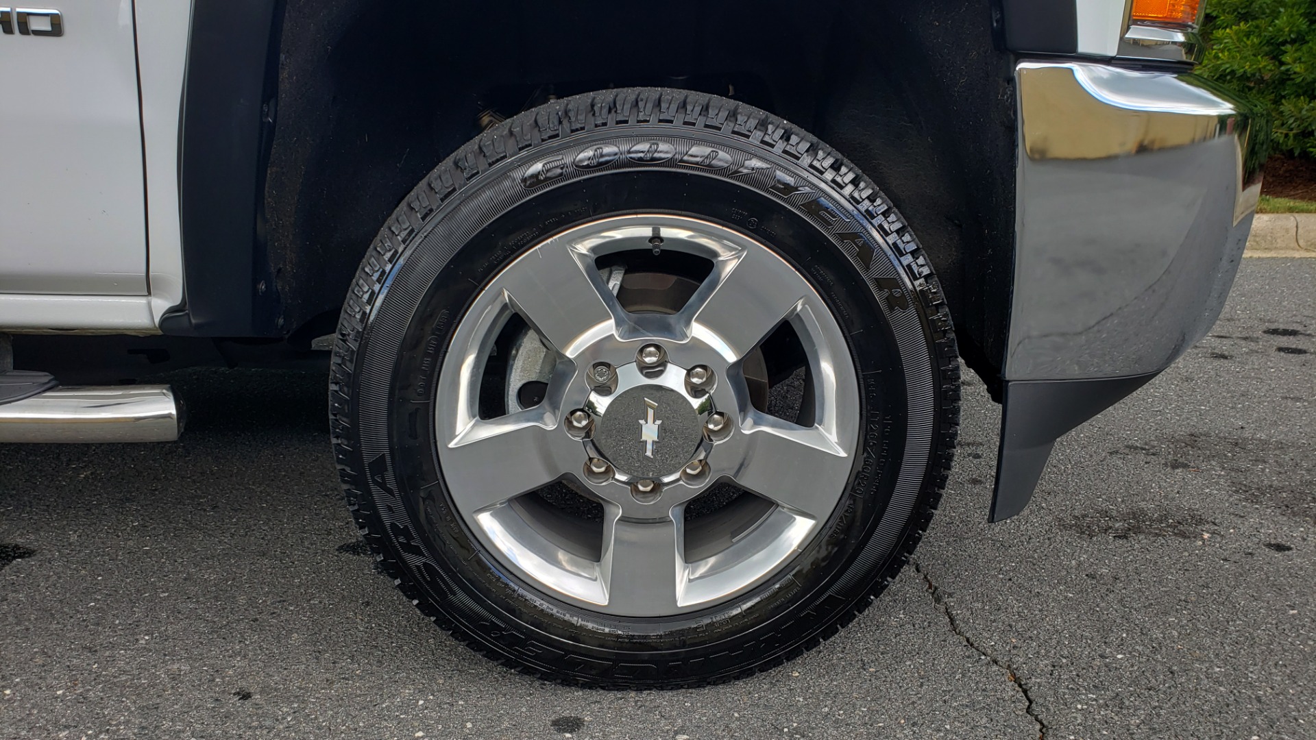 Used 2019 Chevrolet SILVERADO 2500HD WORK TRUCK / CREW CAB / 6.0L V8 / 4WD / BEDLINER for sale Sold at Formula Imports in Charlotte NC 28227 81