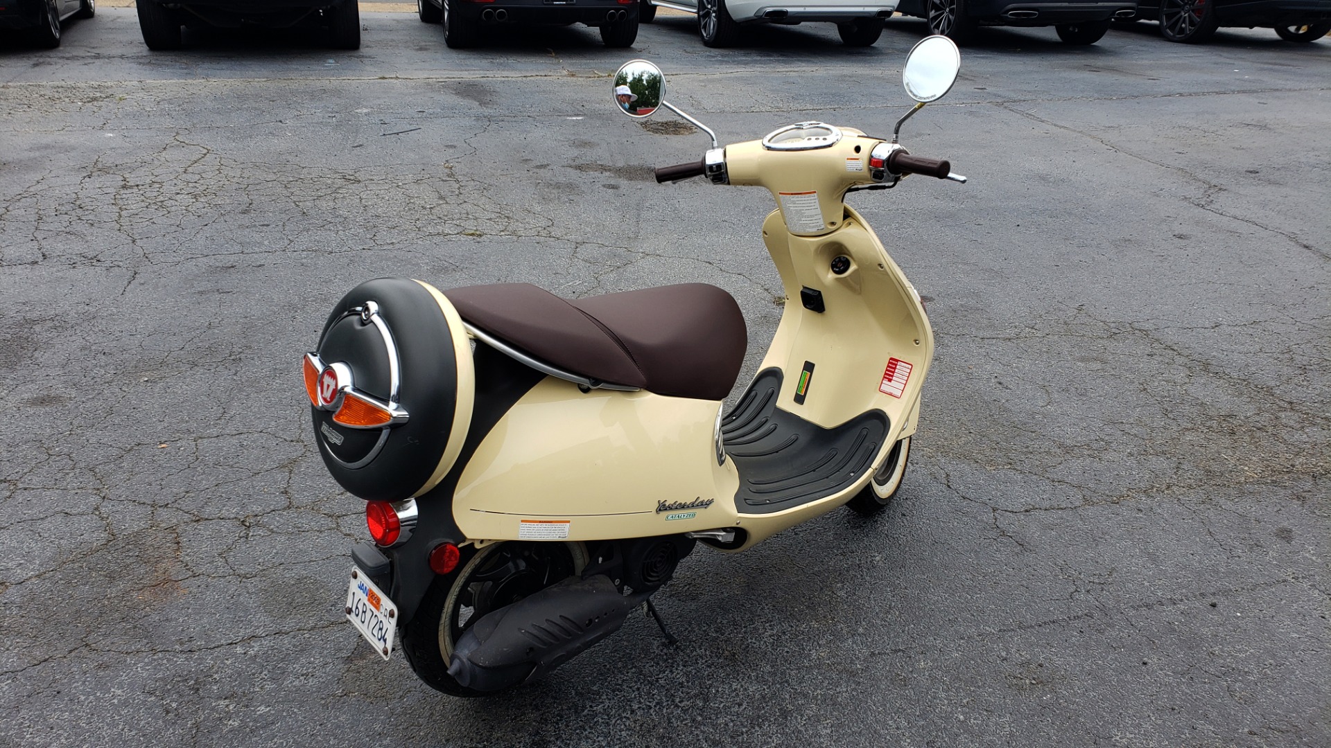 Used 2002 MALAGUTI YESTERDAY 50CC SCOOTER - INCLUDES HELMET for sale Sold at Formula Imports in Charlotte NC 28227 3