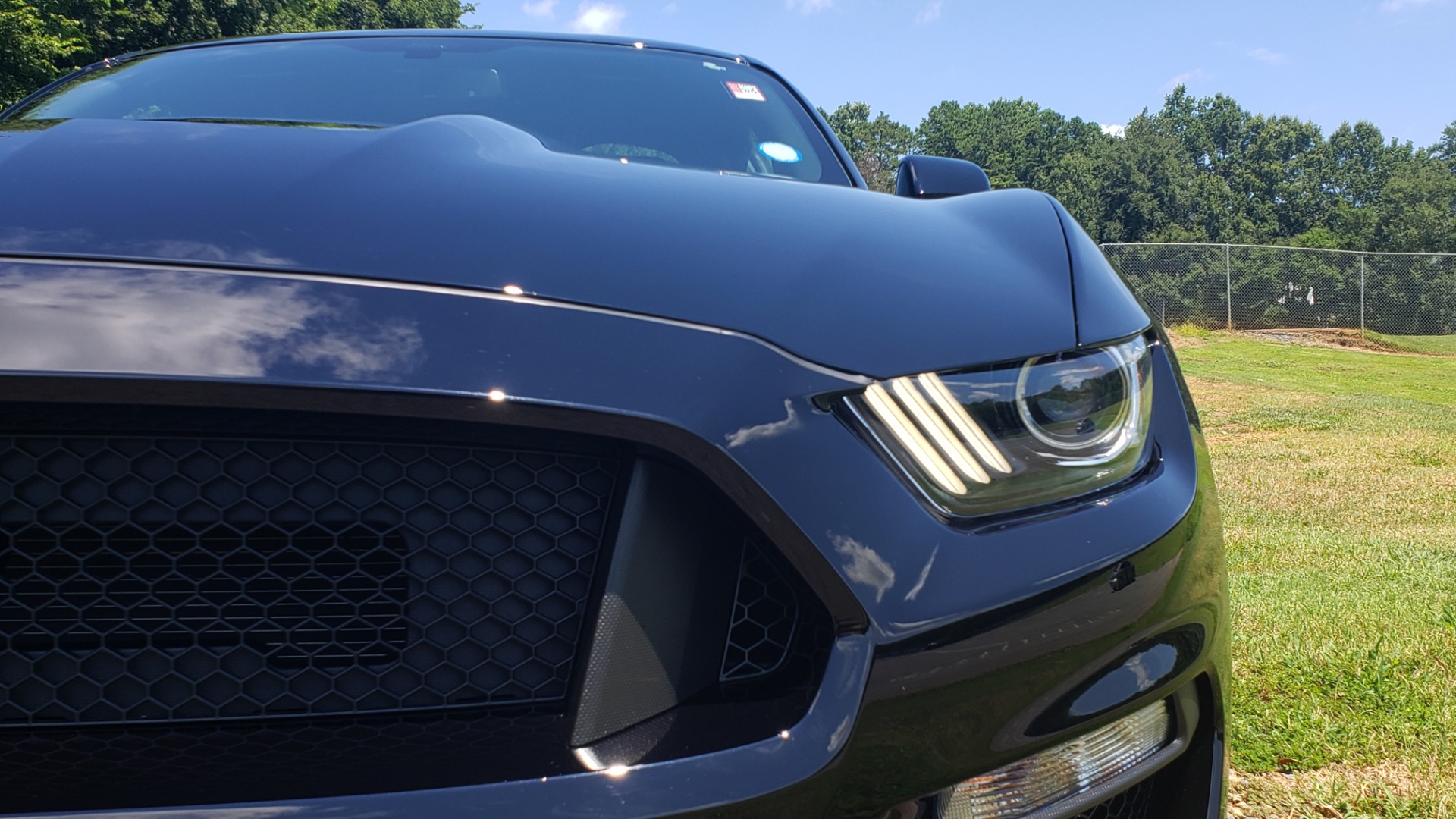Used 2019 Ford MUSTANG SHELBY GT350 COUPE / TECH PKG / B&O SND / NAV / HNDLNG PKG / REARVIEW for sale Sold at Formula Imports in Charlotte NC 28227 18