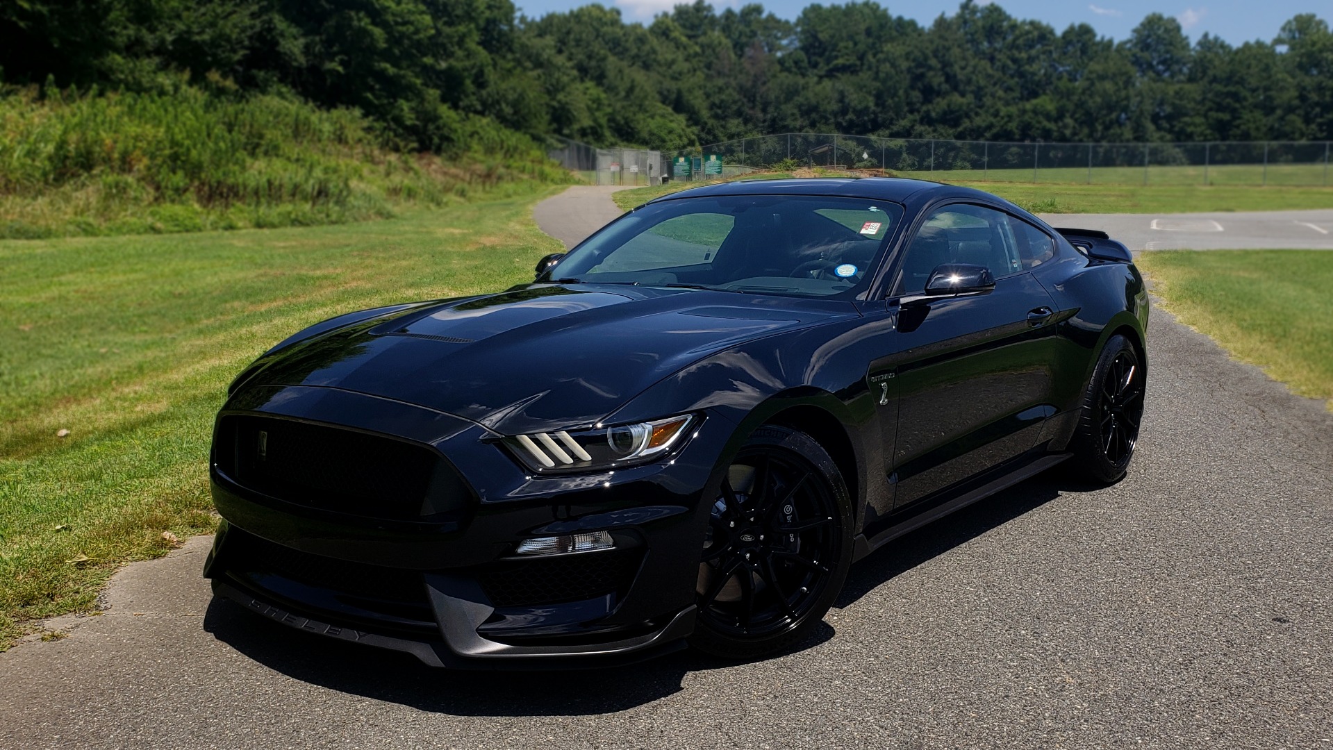 Used 2019 Ford MUSTANG SHELBY GT350 COUPE / TECH PKG / B&O SND / NAV / HNDLNG PKG / REARVIEW for sale Sold at Formula Imports in Charlotte NC 28227 1