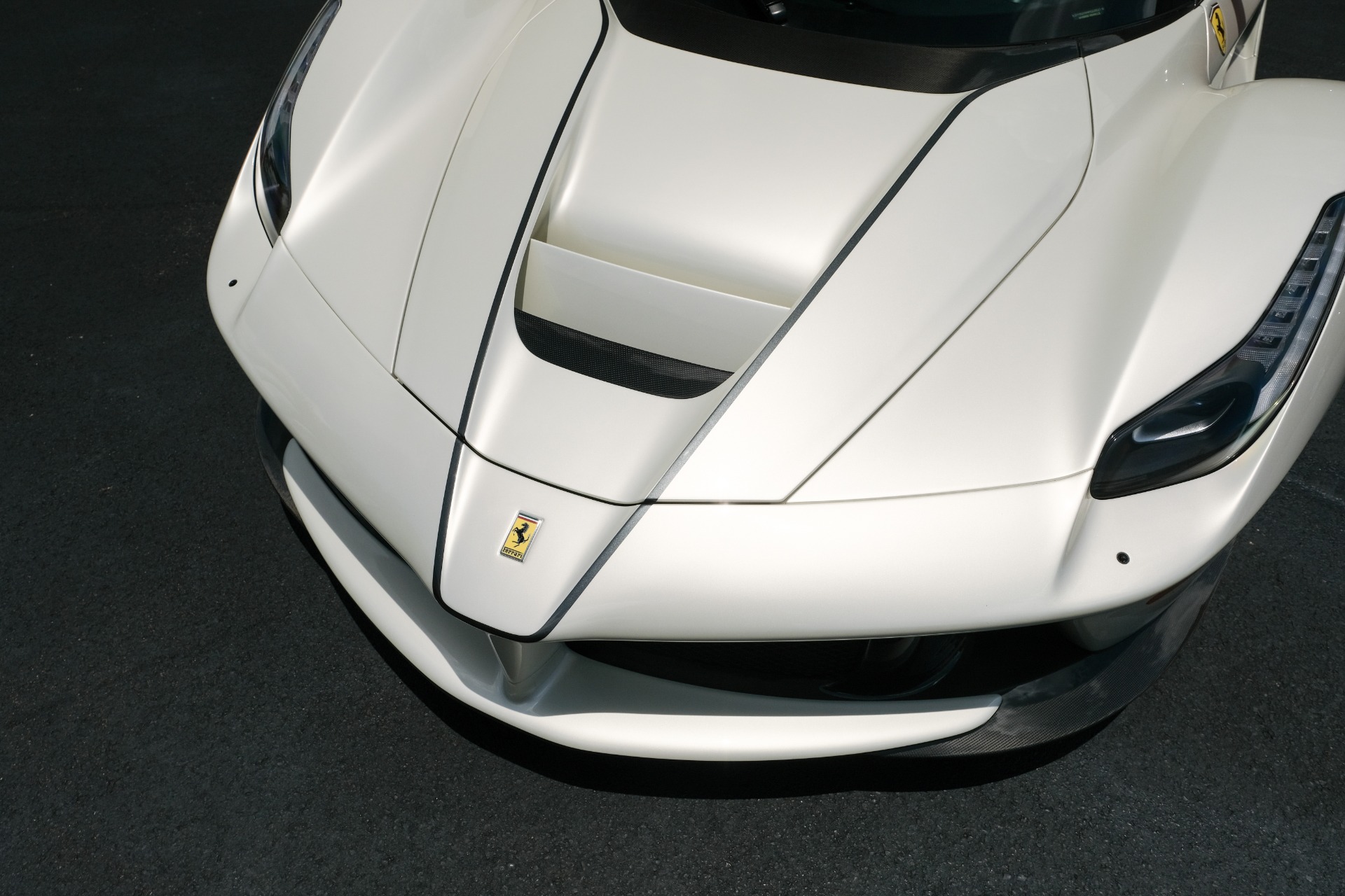 Used 2017 Ferrari LAFERRARI APERTA HYPERCAR / 963HP / HY-KERS / CARBON FIBER / BREMBO / F1 AUTO for sale $4,690,000 at Formula Imports in Charlotte NC 28227 28