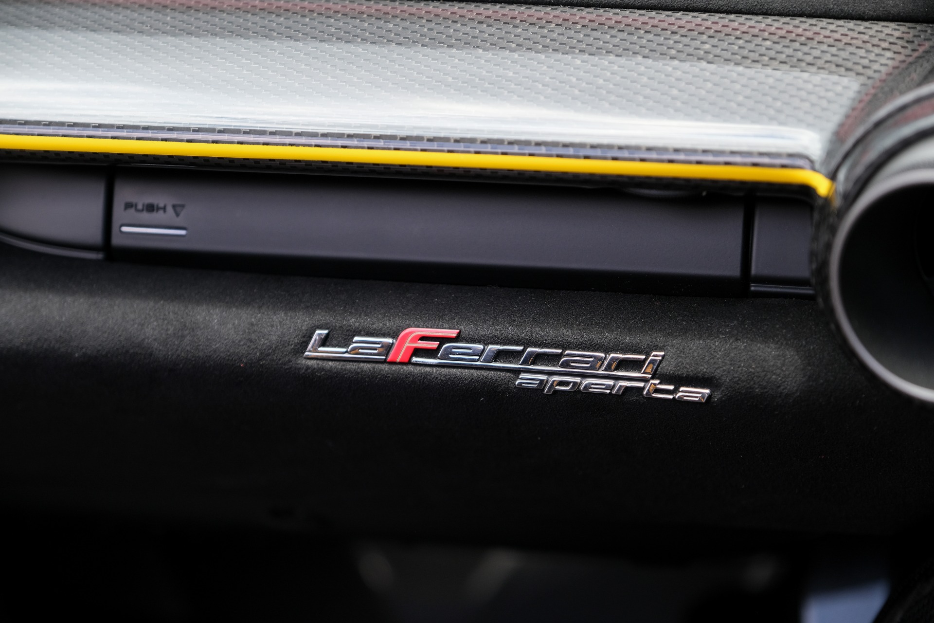 Used 2017 Ferrari LAFERRARI APERTA HYPERCAR / 963HP / HY-KERS / CARBON FIBER / BREMBO / F1 AUTO for sale $4,690,000 at Formula Imports in Charlotte NC 28227 49