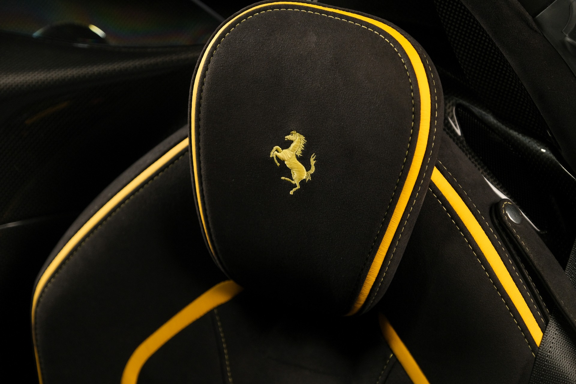 Used 2017 Ferrari LAFERRARI APERTA HYPERCAR / 963HP / HY-KERS / CARBON FIBER / BREMBO / F1 AUTO for sale $4,690,000 at Formula Imports in Charlotte NC 28227 60