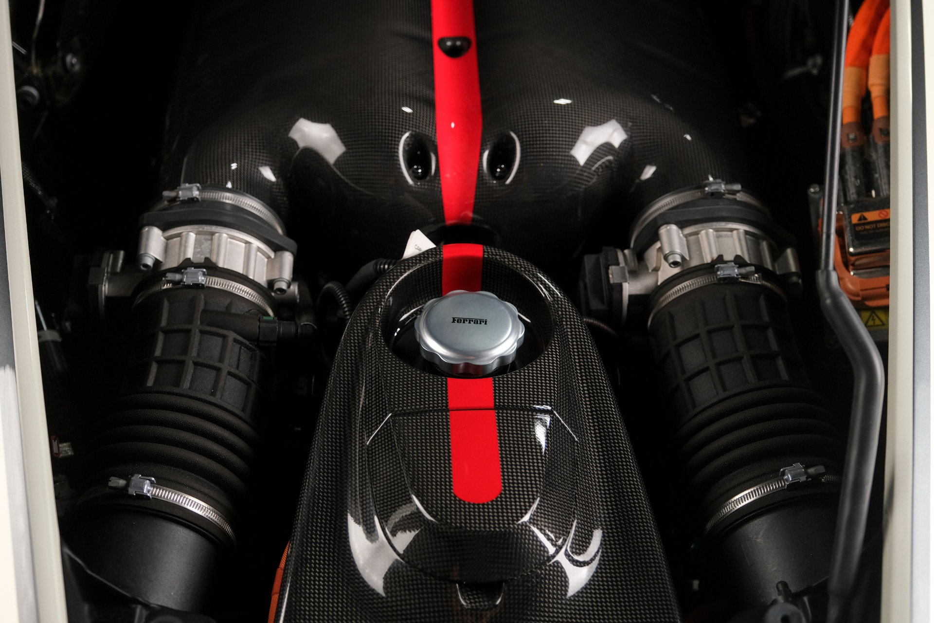 Used 2017 Ferrari LAFERRARI APERTA HYPERCAR / 963HP / HY-KERS / CARBON FIBER / BREMBO / F1 AUTO for sale $4,690,000 at Formula Imports in Charlotte NC 28227 68