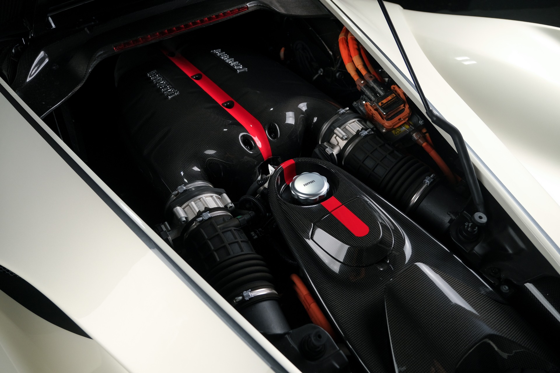 Used 2017 Ferrari LAFERRARI APERTA HYPERCAR / 963HP / HY-KERS / CARBON FIBER / BREMBO / F1 AUTO for sale $4,690,000 at Formula Imports in Charlotte NC 28227 70