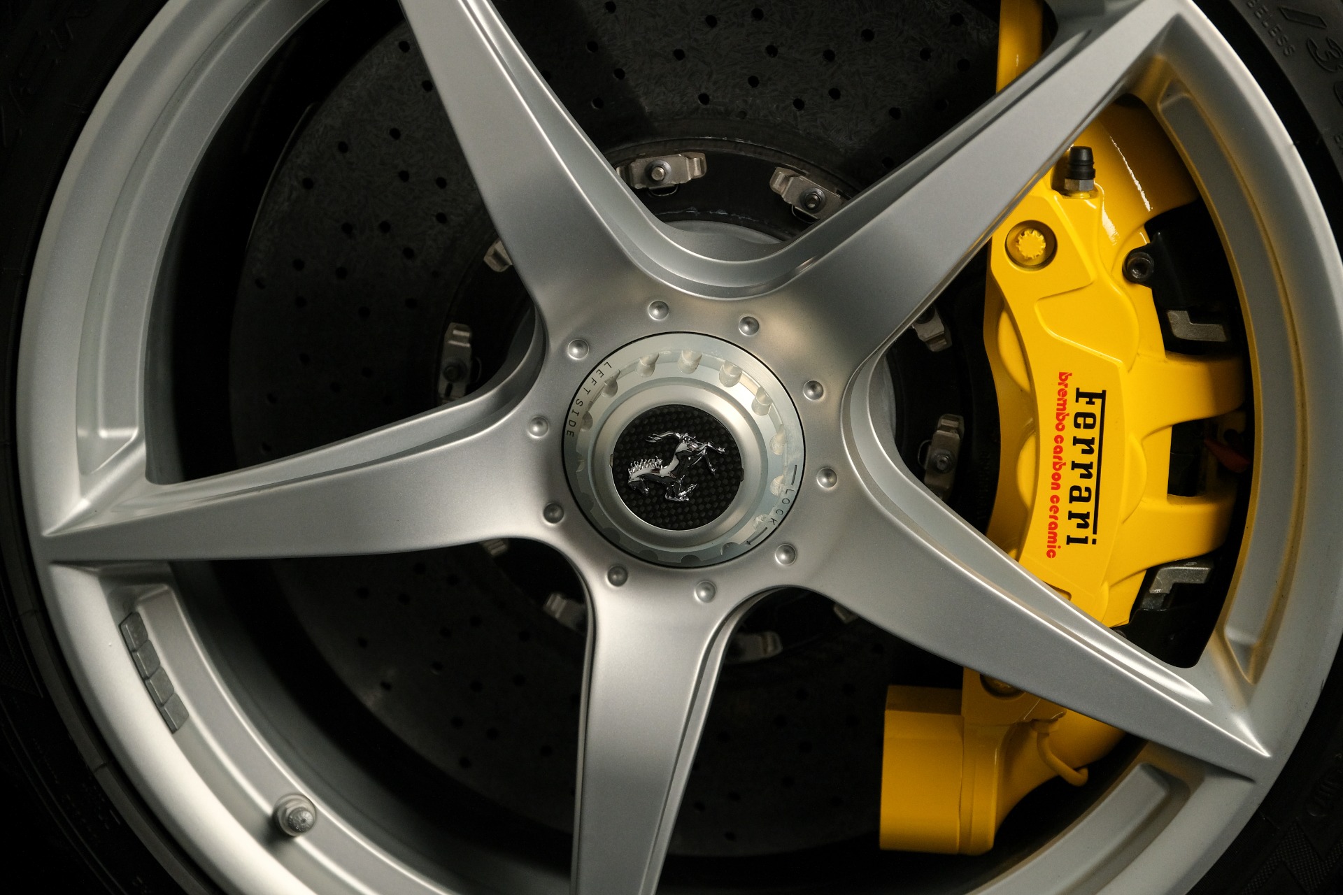 Used 2017 Ferrari LAFERRARI APERTA HYPERCAR / 963HP / HY-KERS / CARBON FIBER / BREMBO / F1 AUTO for sale $4,690,000 at Formula Imports in Charlotte NC 28227 80