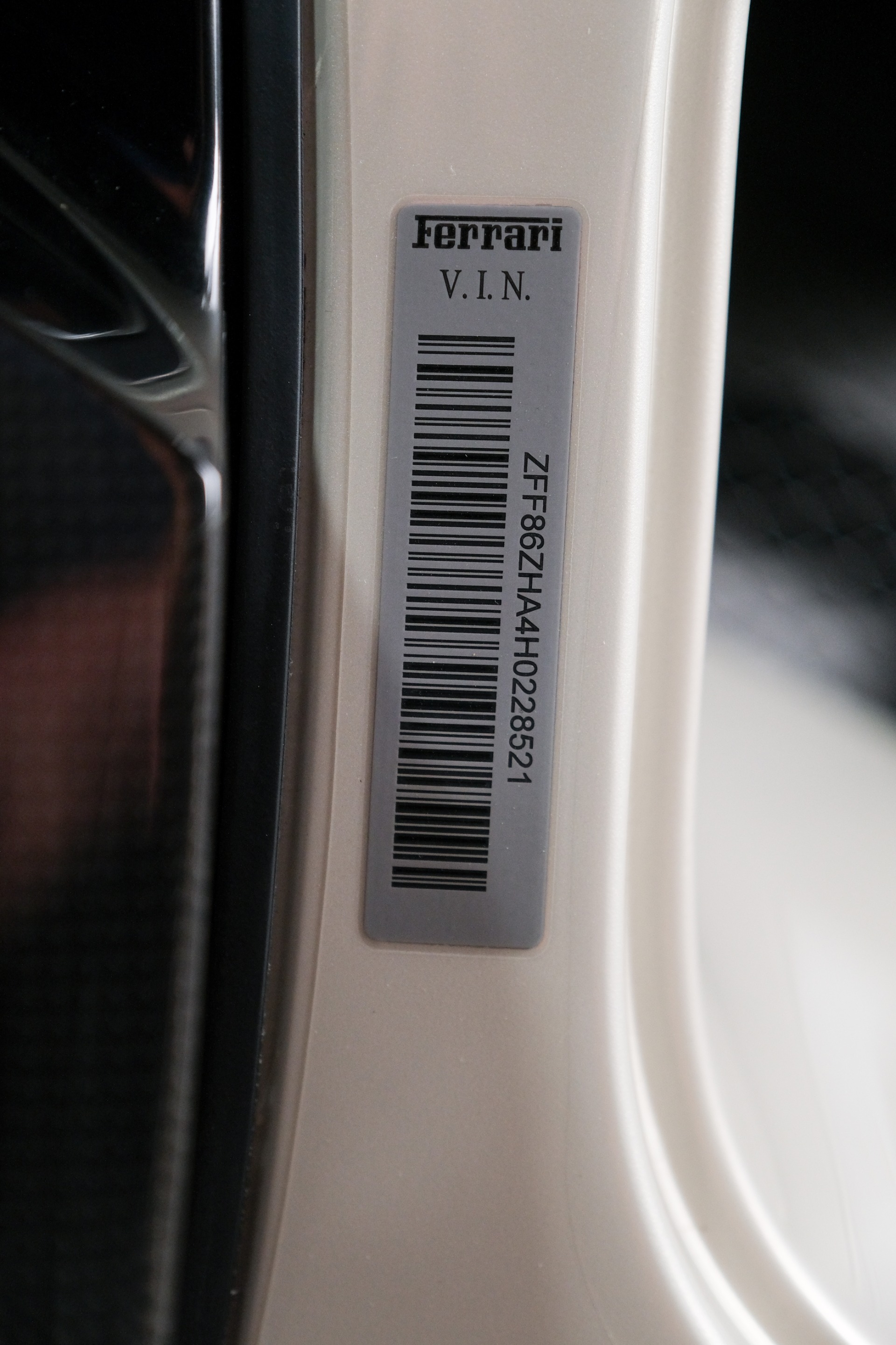 Used 2017 Ferrari LAFERRARI APERTA HYPERCAR / 963HP / HY-KERS / CARBON FIBER / BREMBO / F1 AUTO for sale $4,690,000 at Formula Imports in Charlotte NC 28227 84