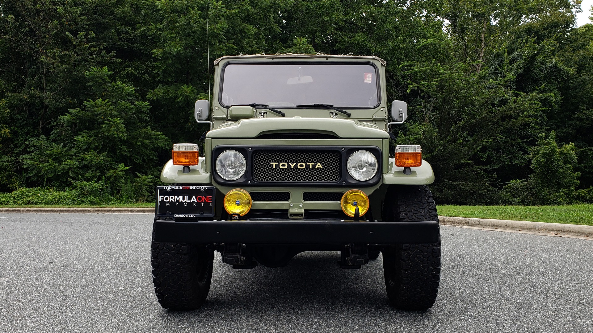 Used 1981 Toyota FJ40 LAND CRUISER 4X4 / FULL RESTORATION / 6500KM SINCE COMPLETE for sale Sold at Formula Imports in Charlotte NC 28227 10
