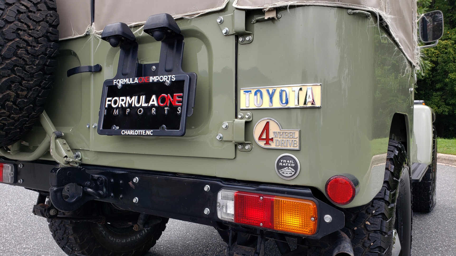 Used 1981 Toyota FJ40 LAND CRUISER 4X4 / FULL RESTORATION / 6500KM SINCE COMPLETE for sale Sold at Formula Imports in Charlotte NC 28227 12