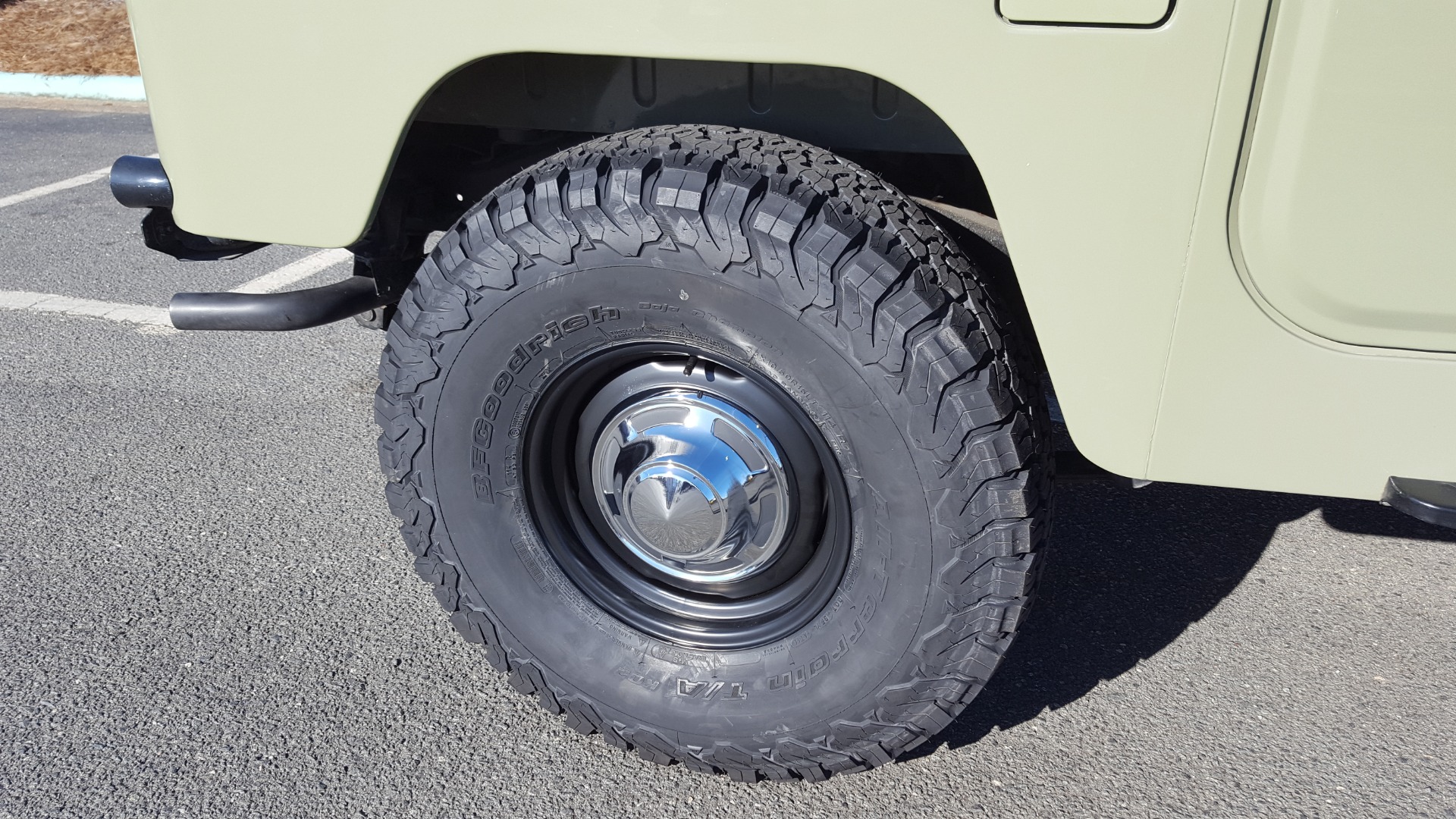 Used 1981 Toyota FJ40 LAND CRUISER 4X4 / FULL RESTORATION / 6500KM SINCE COMPLETE for sale Sold at Formula Imports in Charlotte NC 28227 23