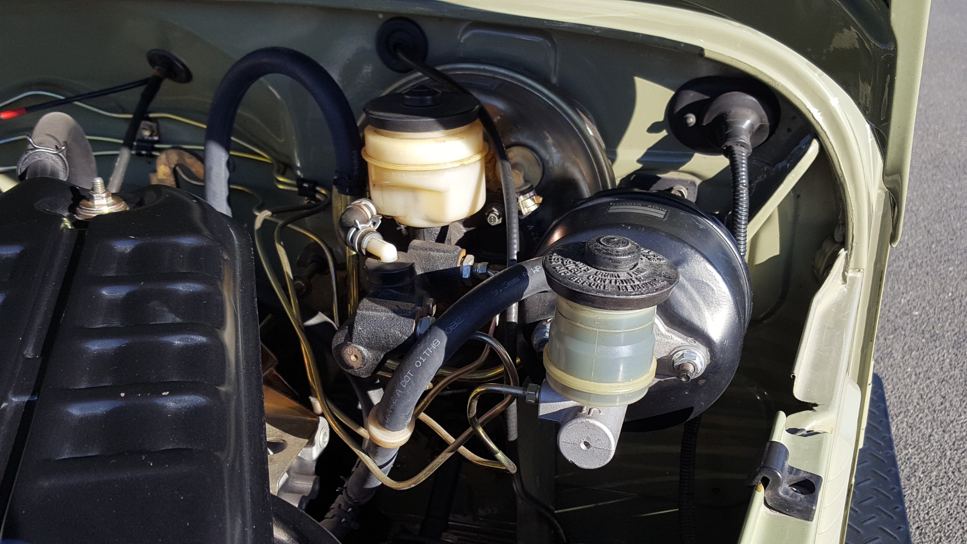 Used 1981 Toyota FJ40 LAND CRUISER FULL RESTORATION - 6500KM SINCE COMPLETE for sale $43,995 at Formula Imports in Charlotte NC 28227 77