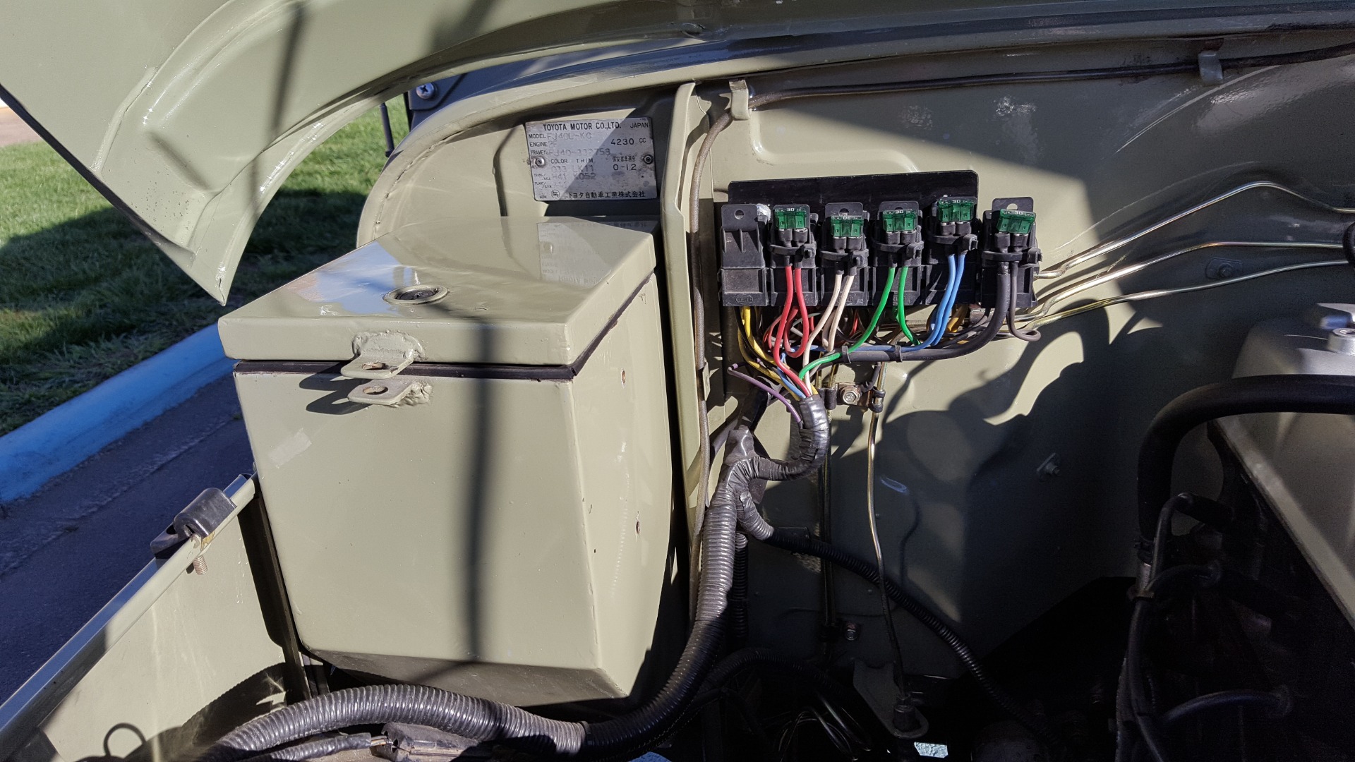 Used 1981 Toyota FJ40 LAND CRUISER 4X4 / FULL RESTORATION / 6500KM SINCE COMPLETE for sale Sold at Formula Imports in Charlotte NC 28227 81