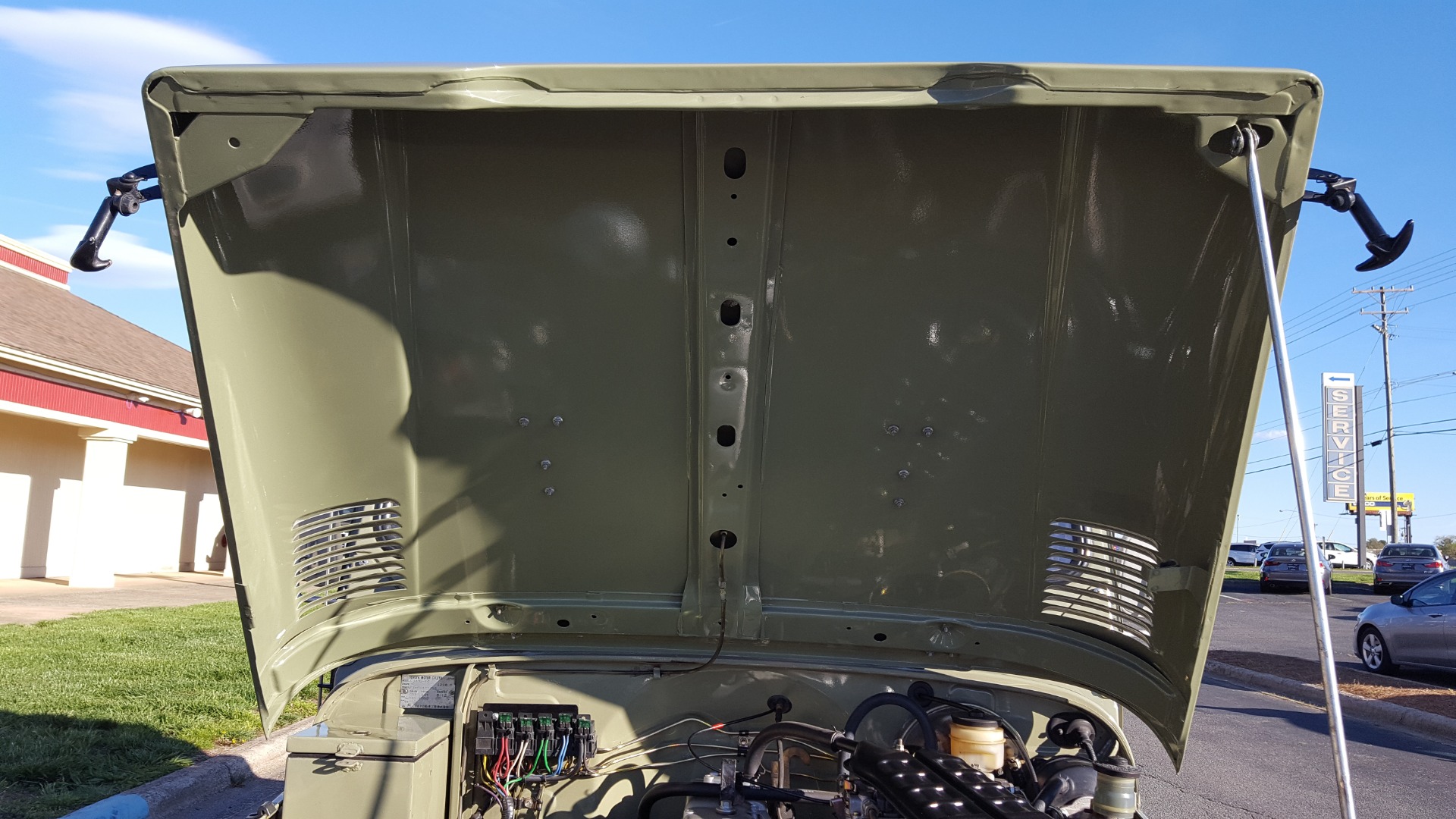 Used 1981 Toyota FJ40 LAND CRUISER FULL RESTORATION - 6500KM SINCE COMPLETE for sale $43,995 at Formula Imports in Charlotte NC 28227 86