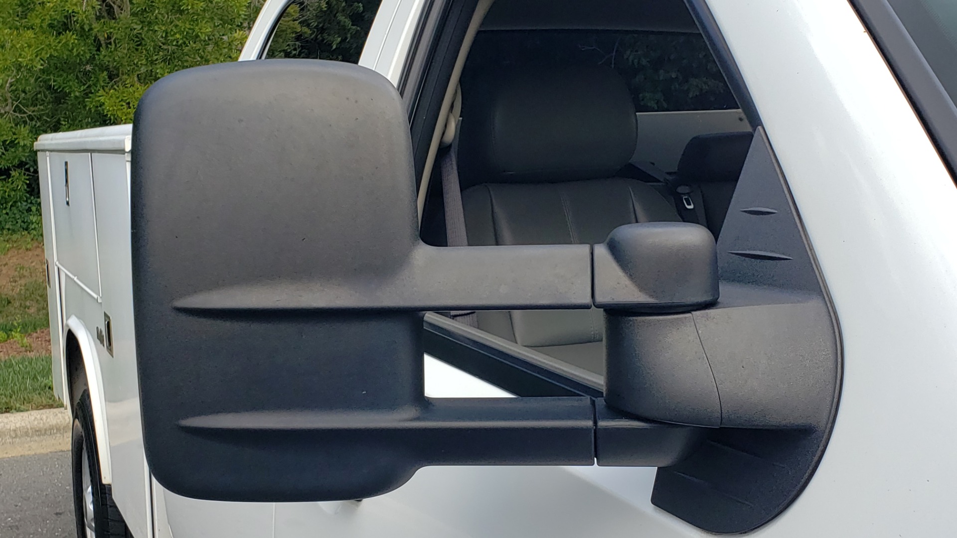Used 2013 Chevrolet SILVERADO 2500HD 4x4/ CREW CAB/ 6.0L V8/SERVICE BODY/ CRUISE/ HITCH for sale Sold at Formula Imports in Charlotte NC 28227 19