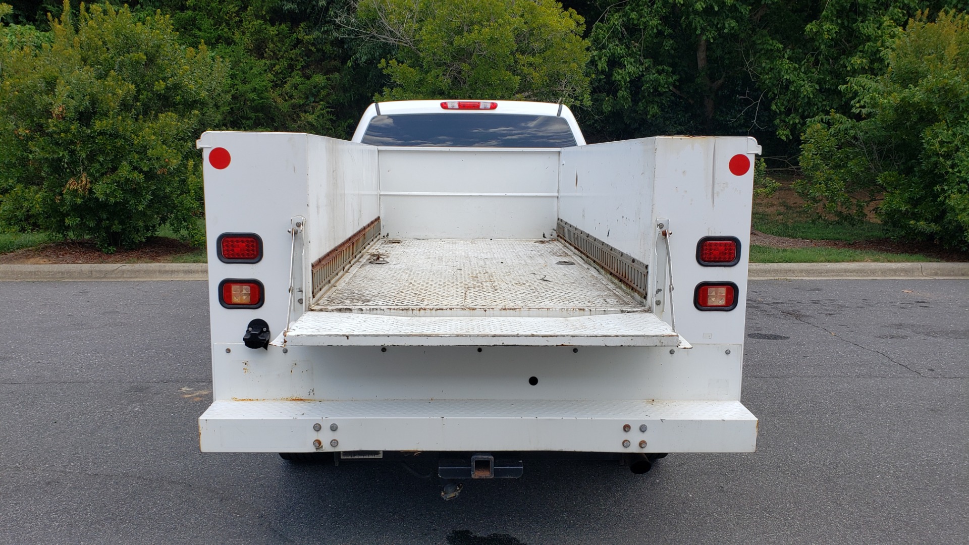 Used 2013 Chevrolet SILVERADO 2500HD 4x4/ CREW CAB/ 6.0L V8/SERVICE BODY/ CRUISE/ HITCH for sale Sold at Formula Imports in Charlotte NC 28227 26