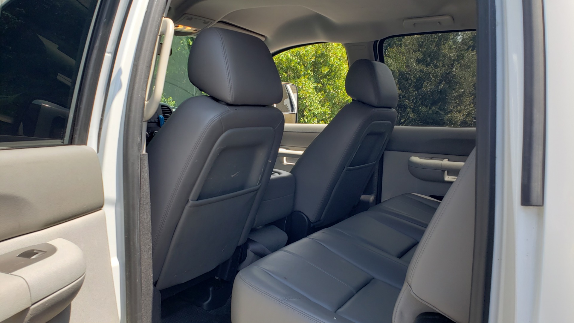 Used 2013 Chevrolet SILVERADO 2500HD 4x4/ CREW CAB/ 6.0L V8/SERVICE BODY/ CRUISE/ HITCH for sale Sold at Formula Imports in Charlotte NC 28227 48