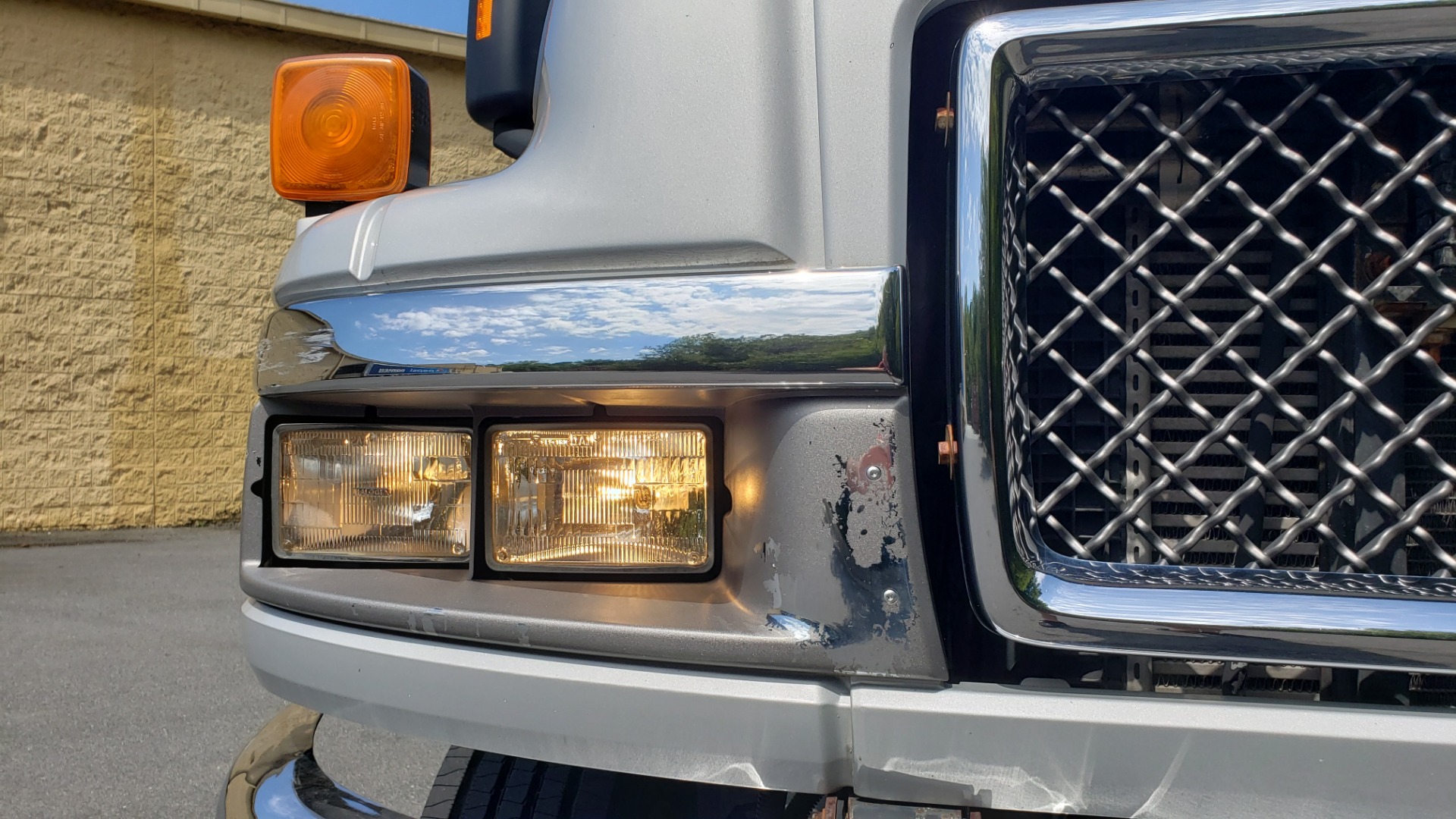 Used 2006 GMC TC4500 CREWCAB 4X4 6.6L DURAMAX / ALLISON TRANS / A/C / CRUISE CONTROL for sale Sold at Formula Imports in Charlotte NC 28227 15