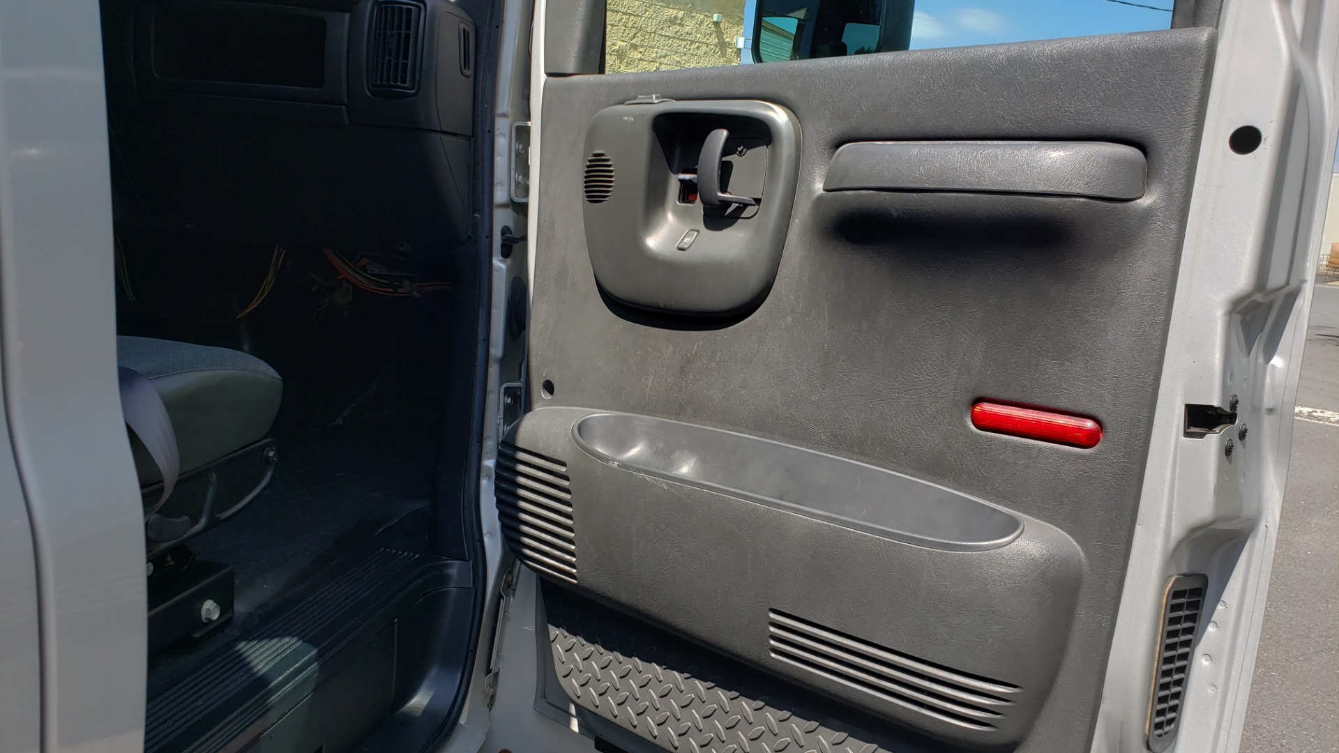 Used 2006 GMC TC4500 CREWCAB 4X4 6.6L DURAMAX / ALLISON TRANS / A/C / CRUISE CONTROL for sale Sold at Formula Imports in Charlotte NC 28227 58