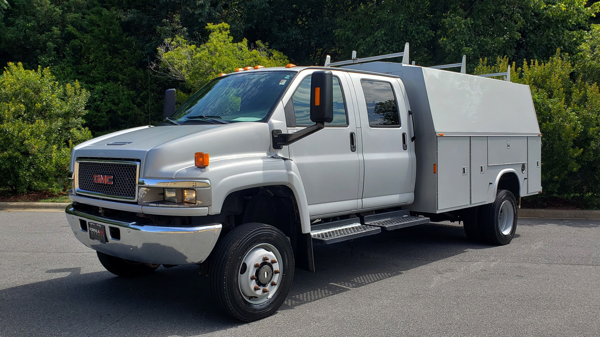 Used 2006 GMC TC4500 CREWCAB 4X4 6.6L DURAMAX / ALLISON TRANS / A/C / CRUISE CONTROL for sale Sold at Formula Imports in Charlotte NC 28227 1
