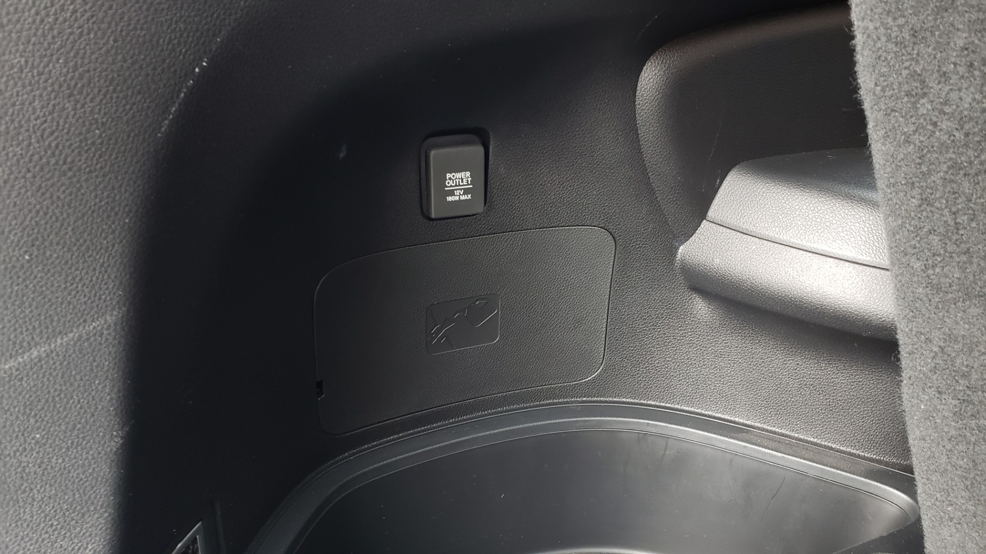 Used 2019 Honda PILOT EX-L / V6 / NAV / SUNROOF / DVD / 3-ROW / REARVIEW for sale Sold at Formula Imports in Charlotte NC 28227 18