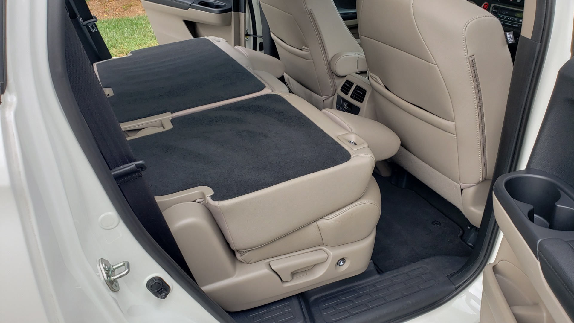 Used 2019 Honda PILOT EX-L / V6 / NAV / SUNROOF / DVD / 3-ROW / REARVIEW for sale Sold at Formula Imports in Charlotte NC 28227 20