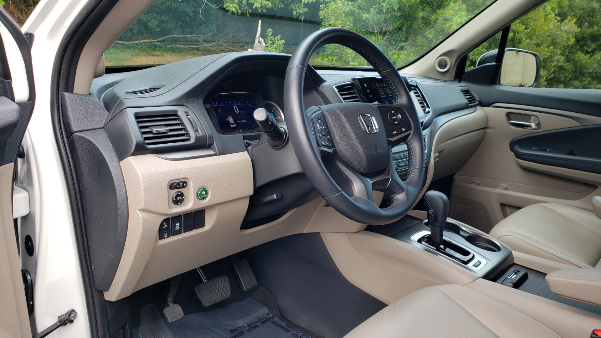 Used 2019 Honda PILOT EX-L / V6 / NAV / SUNROOF / DVD / 3-ROW / REARVIEW for sale Sold at Formula Imports in Charlotte NC 28227 39