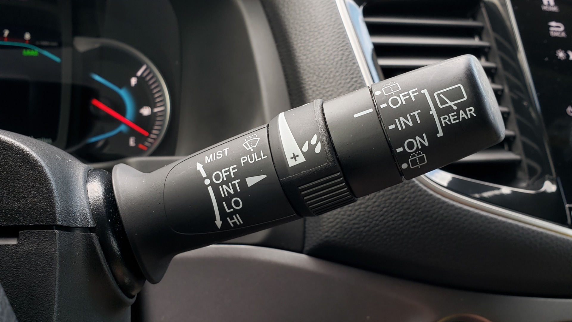 Used 2019 Honda PILOT EX-L / V6 / NAV / SUNROOF / DVD / 3-ROW / REARVIEW for sale Sold at Formula Imports in Charlotte NC 28227 44