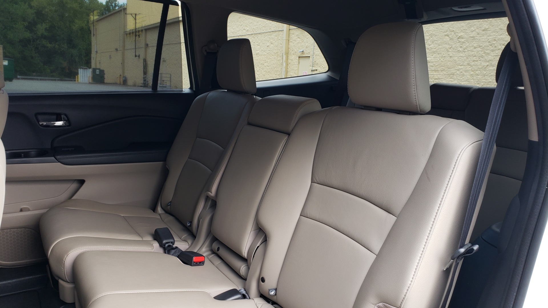 Used 2019 Honda PILOT EX-L / V6 / NAV / SUNROOF / DVD / 3-ROW / REARVIEW for sale Sold at Formula Imports in Charlotte NC 28227 66