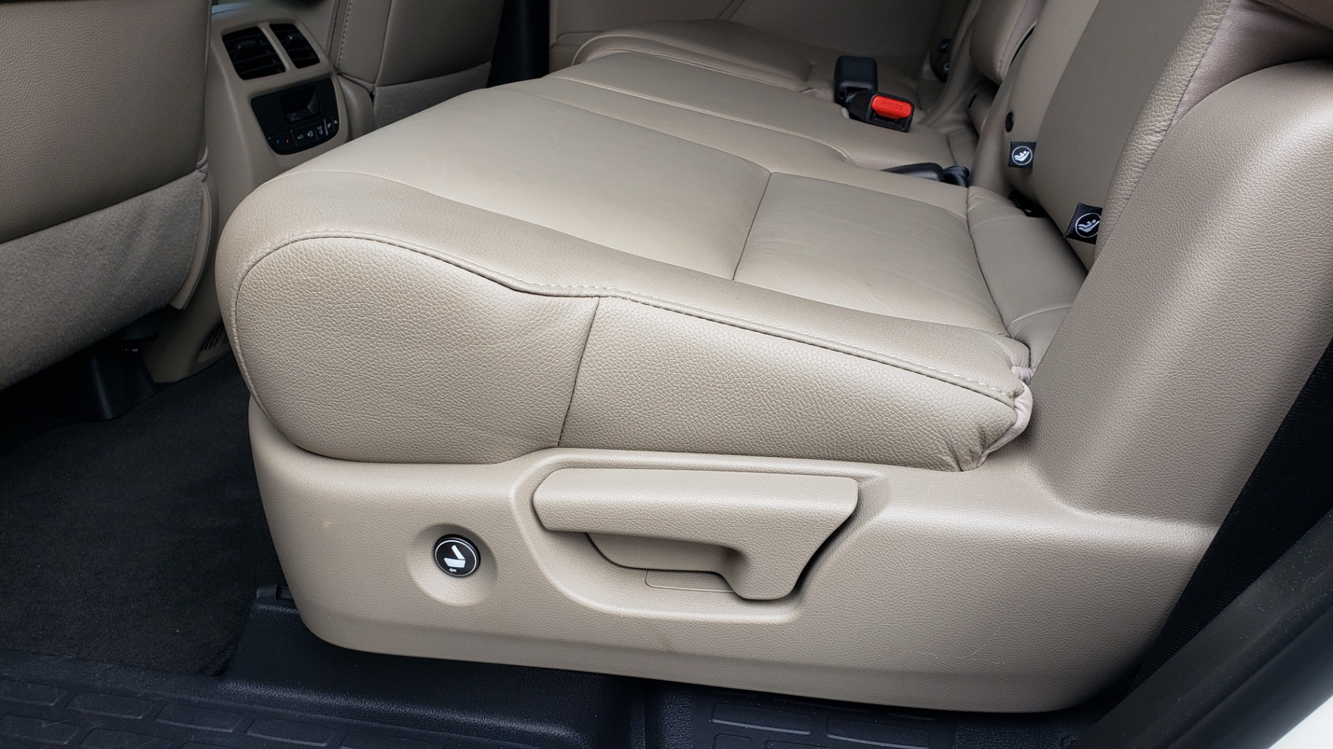 Used 2019 Honda PILOT EX-L / V6 / NAV / SUNROOF / DVD / 3-ROW / REARVIEW for sale Sold at Formula Imports in Charlotte NC 28227 67