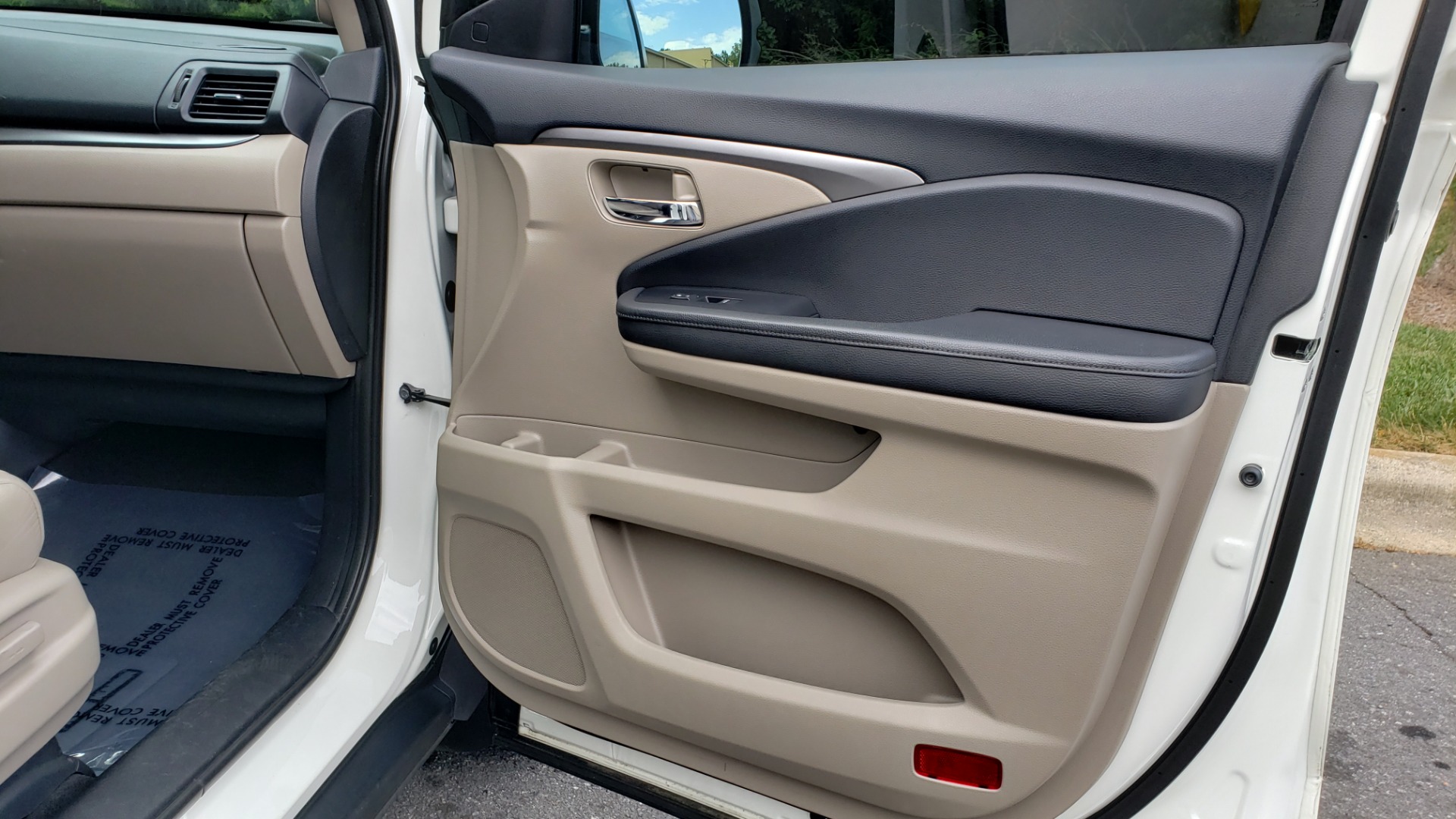 Used 2019 Honda PILOT EX-L / V6 / NAV / SUNROOF / DVD / 3-ROW / REARVIEW for sale Sold at Formula Imports in Charlotte NC 28227 70