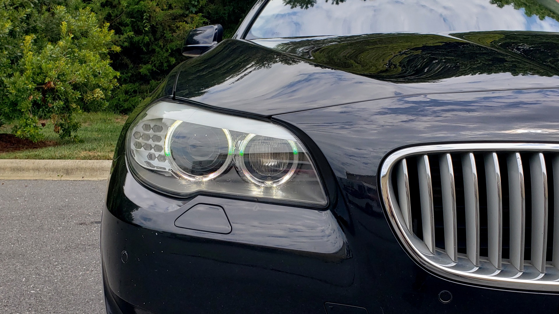 Used 2013 BMW 5 SERIES 550I XDRIVE LUX PKG / EXEC / COLD WTHR / NAV / SUNROOF / REARVIEW for sale Sold at Formula Imports in Charlotte NC 28227 17