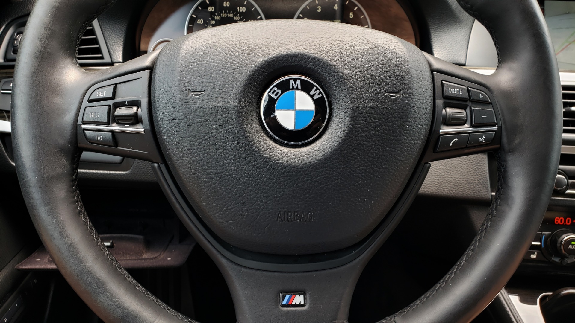 Used 2013 BMW 5 SERIES 550I XDRIVE LUX PKG / EXEC / COLD WTHR / NAV / SUNROOF / REARVIEW for sale Sold at Formula Imports in Charlotte NC 28227 32
