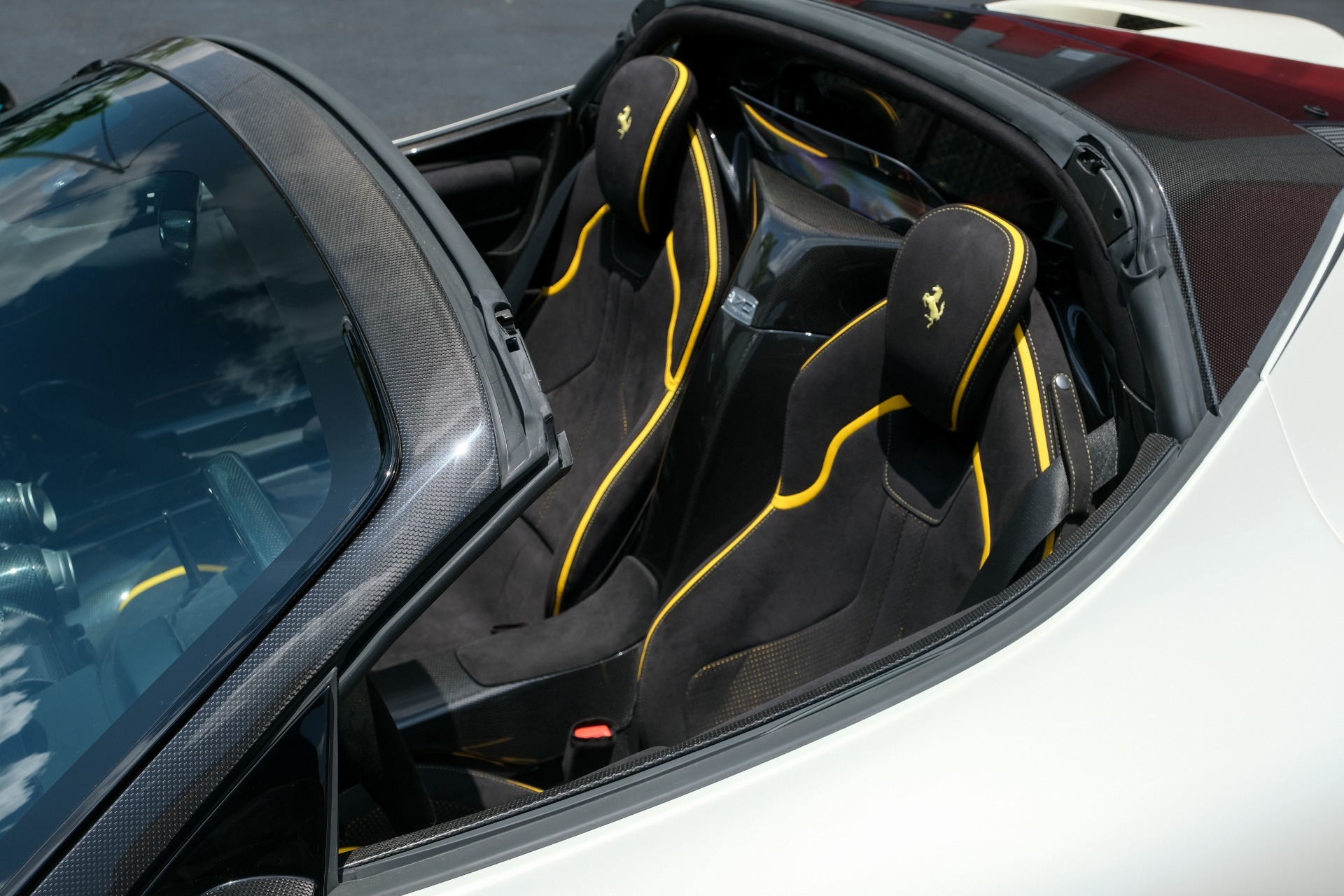 Used 2017 Ferrari LAFERRARI APERTA HYPERCAR / 963HP / HY-KERS / CARBON FIBER / BREMBO / F1 AUTO for sale Sold at Formula Imports in Charlotte NC 28227 14