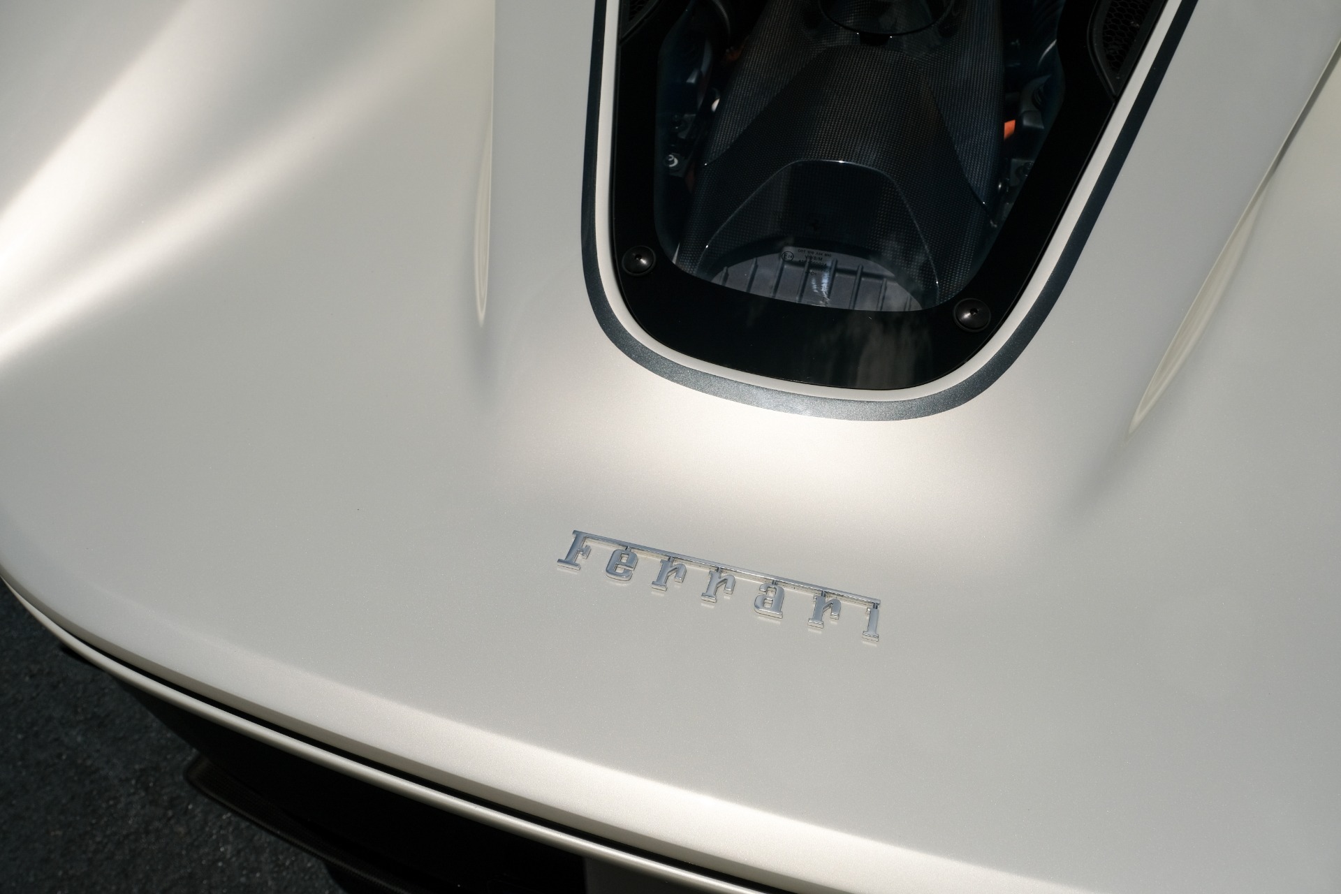 Used 2017 Ferrari LAFERRARI APERTA HYPERCAR / 963HP / HY-KERS / CARBON FIBER / BREMBO / F1 AUTO for sale Sold at Formula Imports in Charlotte NC 28227 19