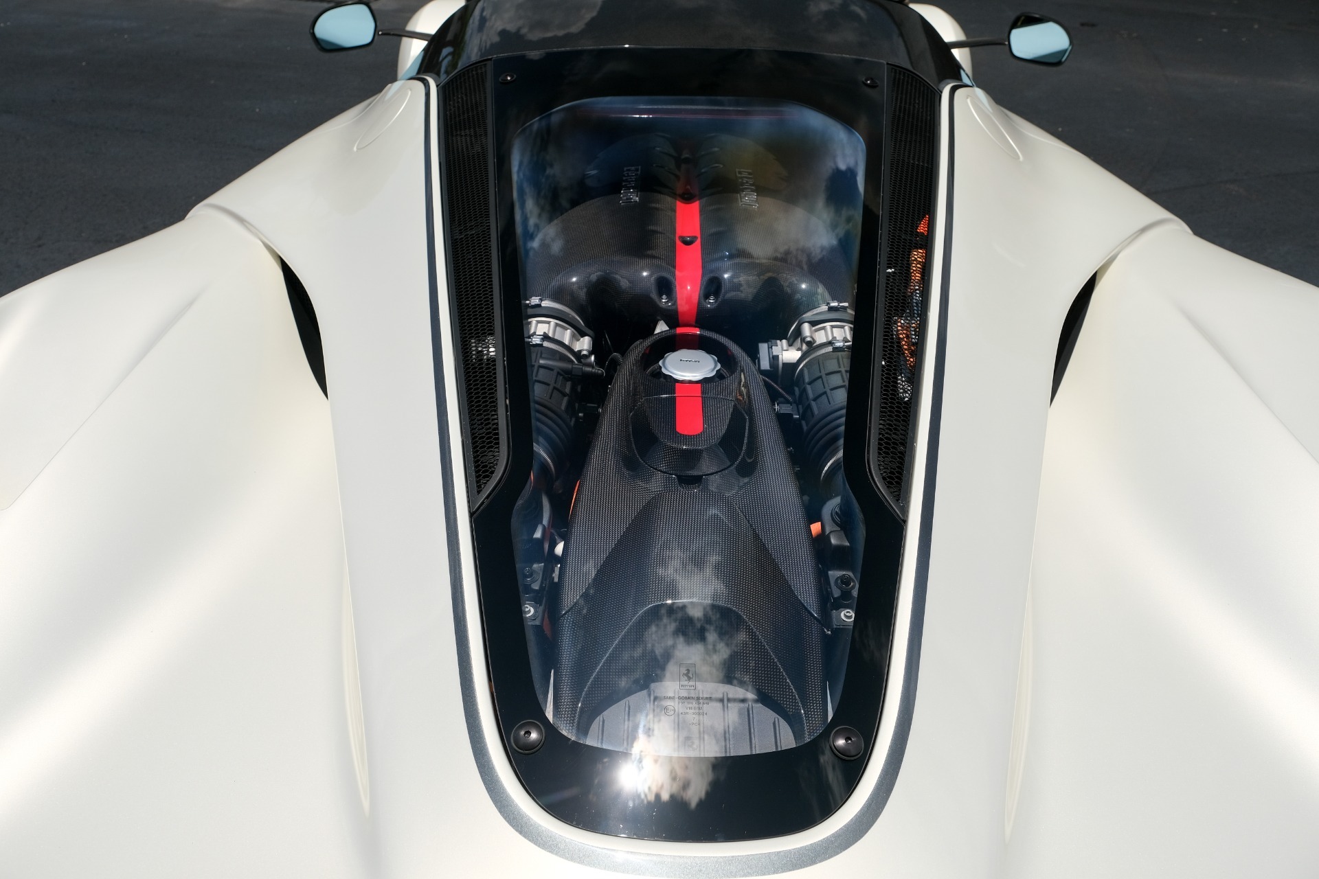 Used 2017 Ferrari LAFERRARI APERTA HYPERCAR / 963HP / HY-KERS / CARBON FIBER / BREMBO / F1 AUTO for sale Sold at Formula Imports in Charlotte NC 28227 20