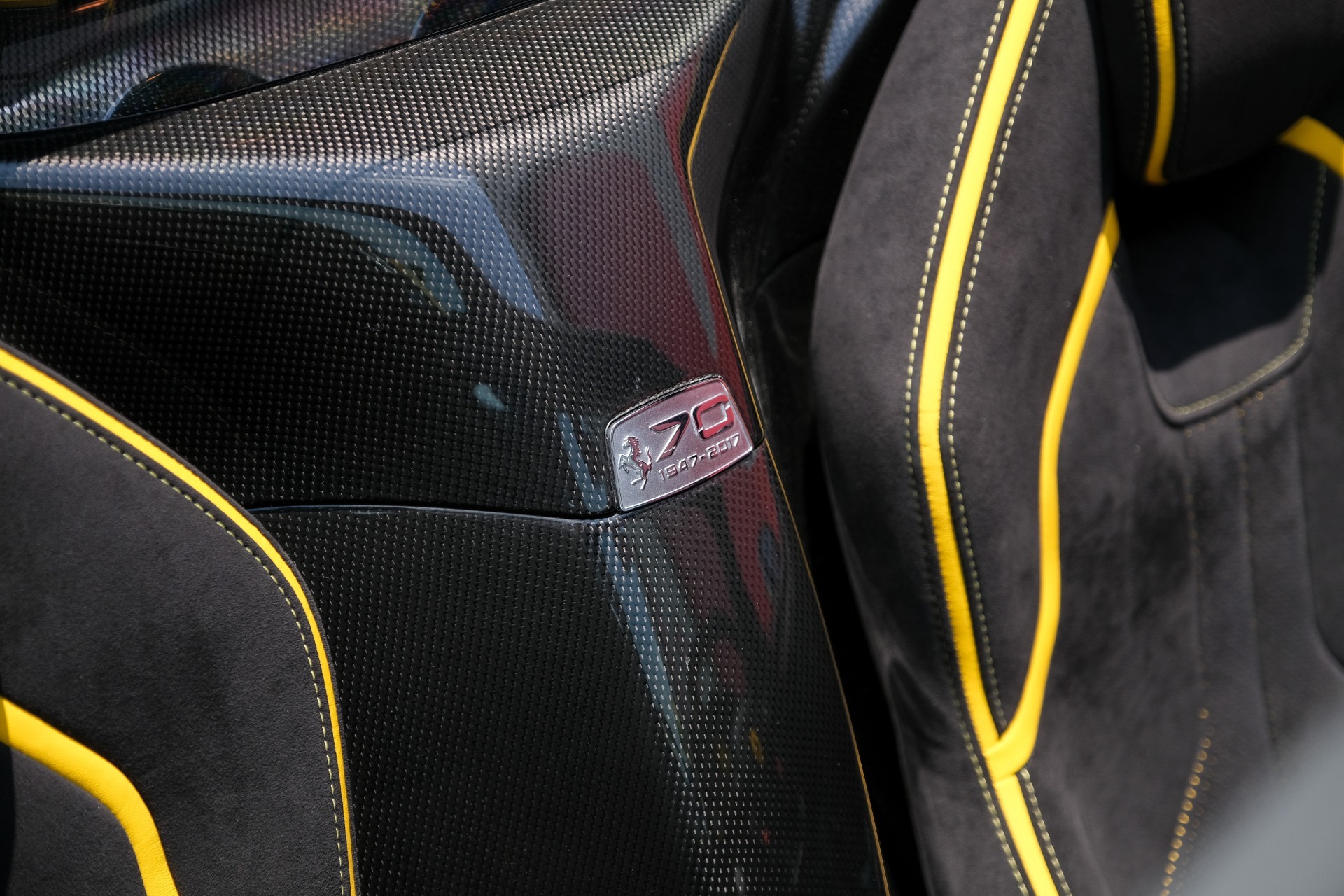 Used 2017 Ferrari LAFERRARI APERTA HYPERCAR / 963HP / HY-KERS / CARBON FIBER / BREMBO / F1 AUTO for sale Sold at Formula Imports in Charlotte NC 28227 22