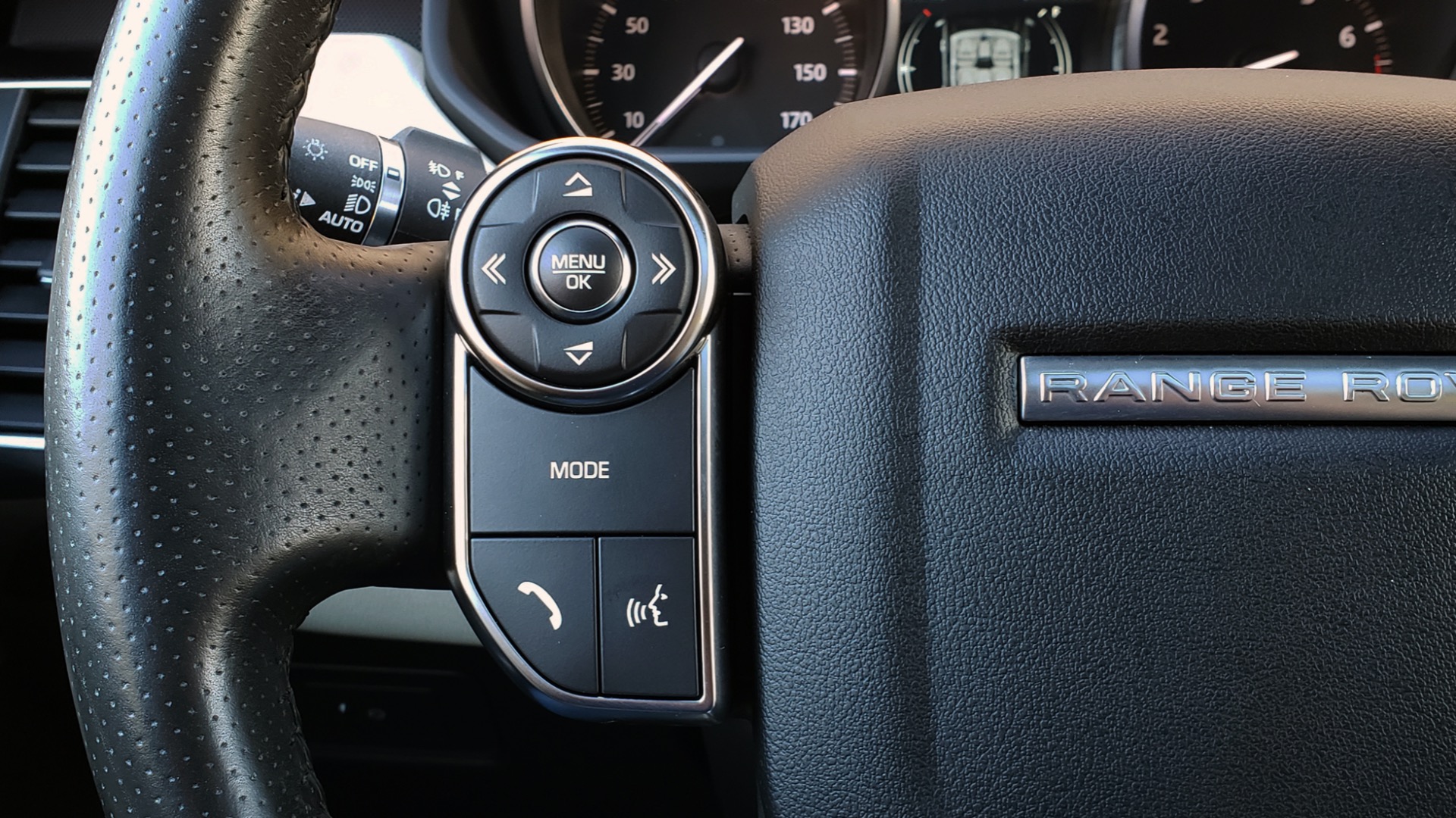 Used 2016 Land Rover RANGE ROVER SPORT SC V6 / NAV / PANO-ROOF / REARVIEW / VISION PKG for sale Sold at Formula Imports in Charlotte NC 28227 42