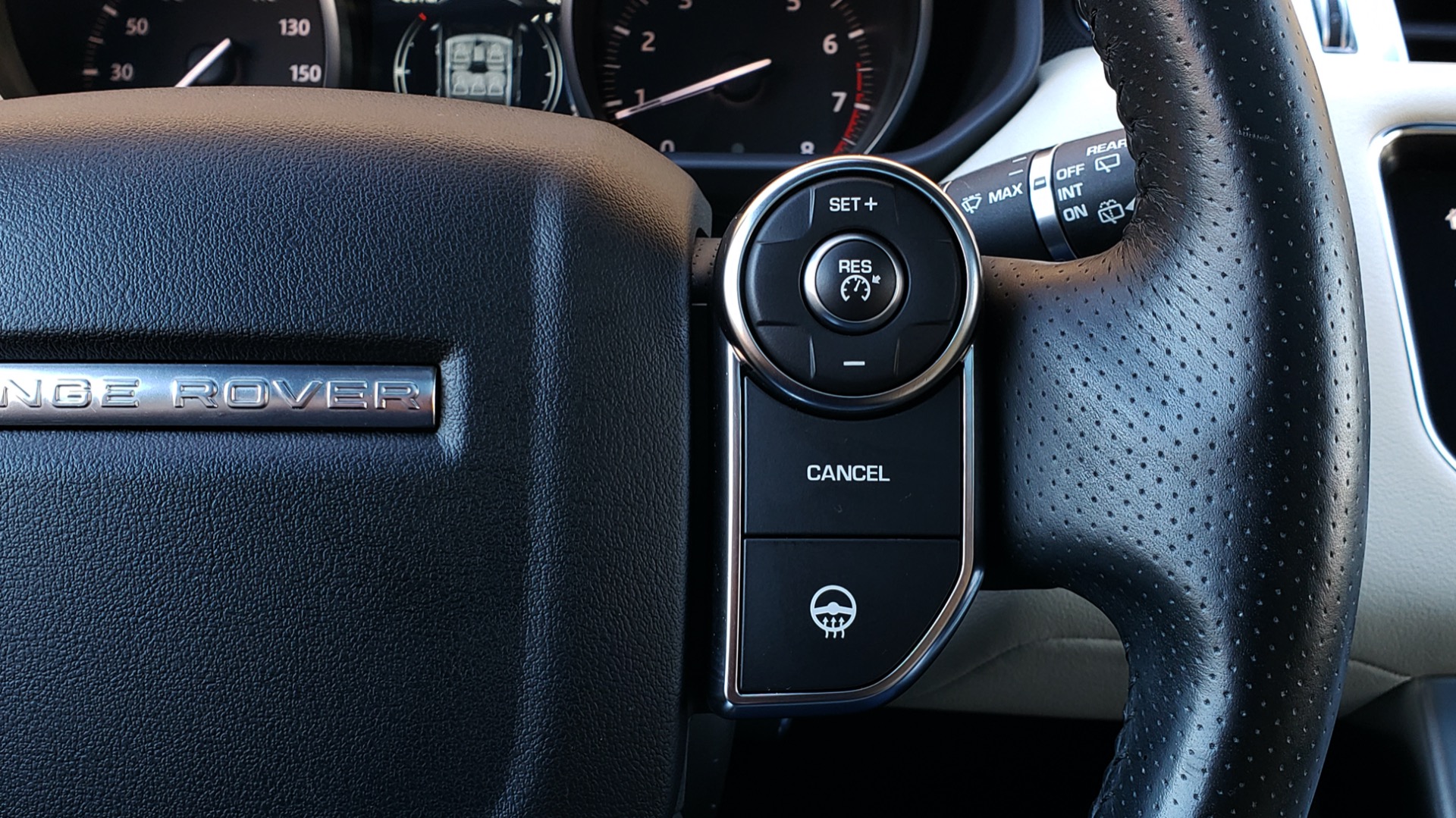 Used 2016 Land Rover RANGE ROVER SPORT SC V6 / NAV / PANO-ROOF / REARVIEW / VISION PKG for sale Sold at Formula Imports in Charlotte NC 28227 43